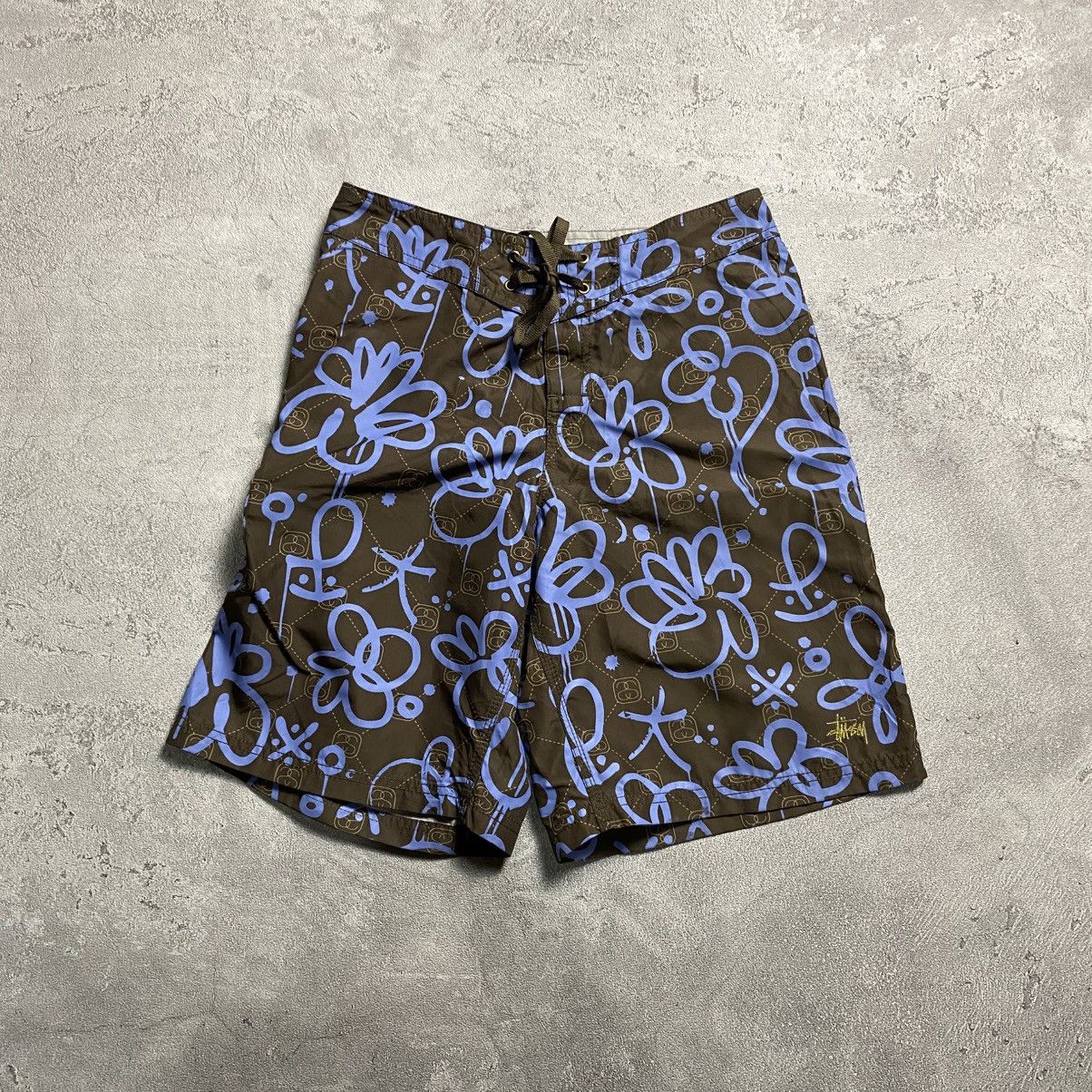 Stussy Vintage stussy monogram pattern board short Size US 28 / EU 44 - 1 Thumbnail