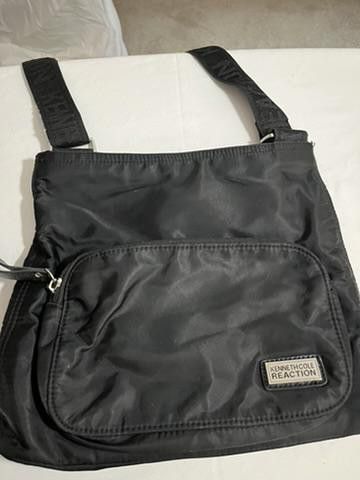 Designer KennethCole Reaction Black Shoulder Bag Size ONE SIZE - 4 Thumbnail