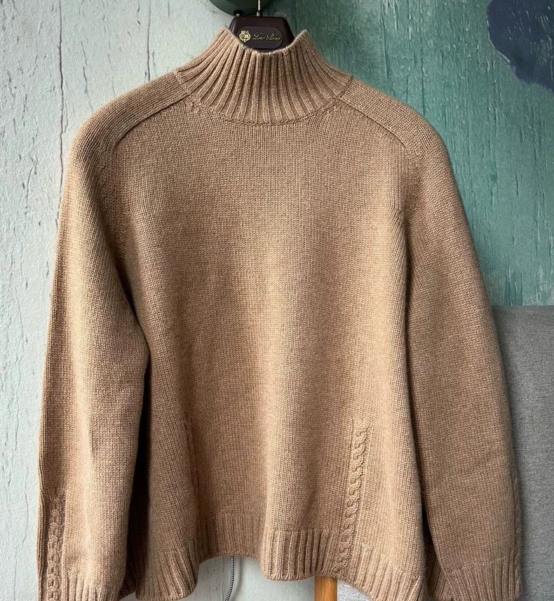 Loro Piana LORO PIANA Classic Little Goat Cashmere sweater Size XS / US 0-2 / IT 36-38 - 1 Thumbnail