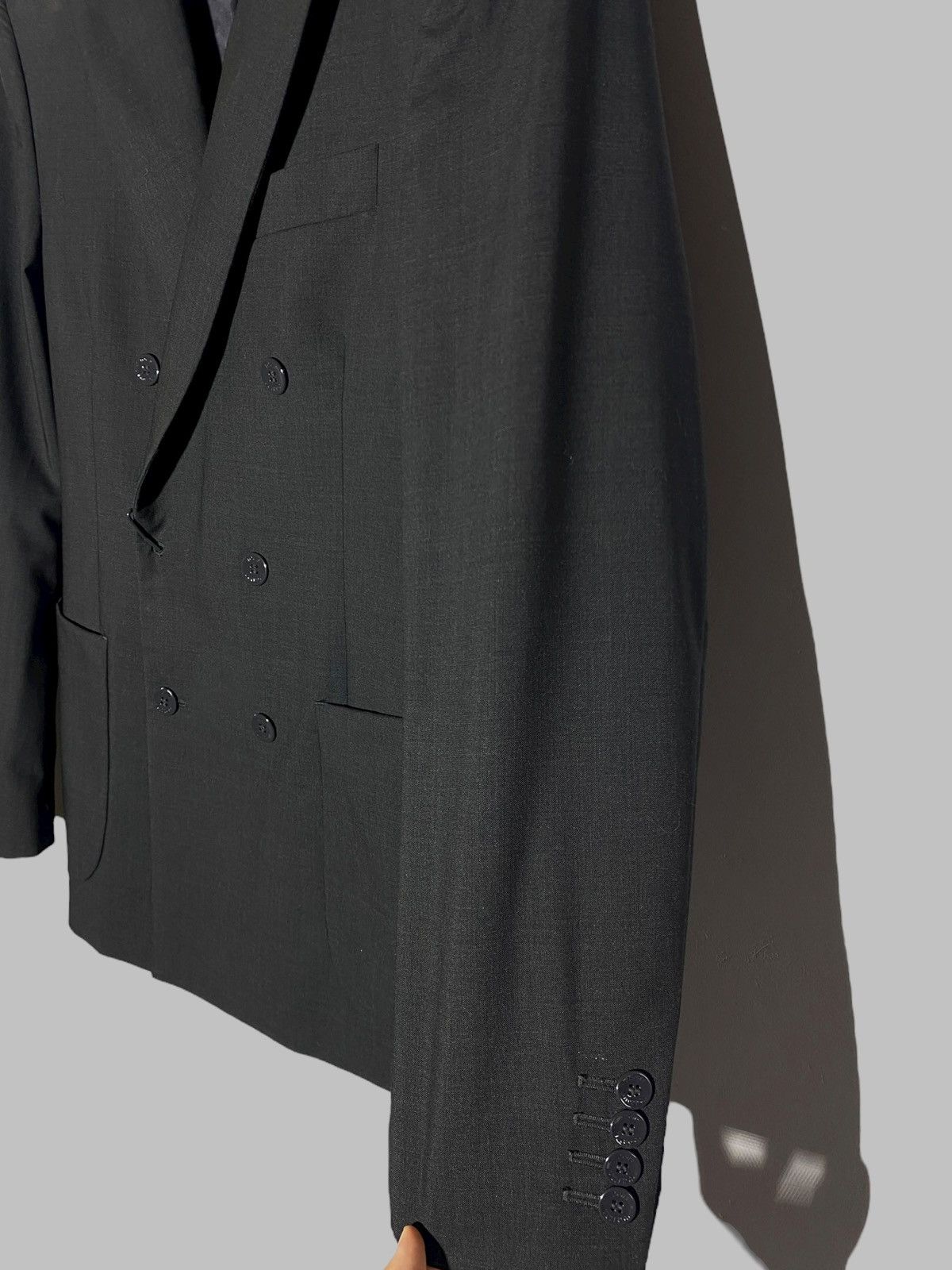 Louis Vuitton Louis Vuitton Equipe Double Breasted Grey Blazer Men’s Size 44R - 18 Thumbnail