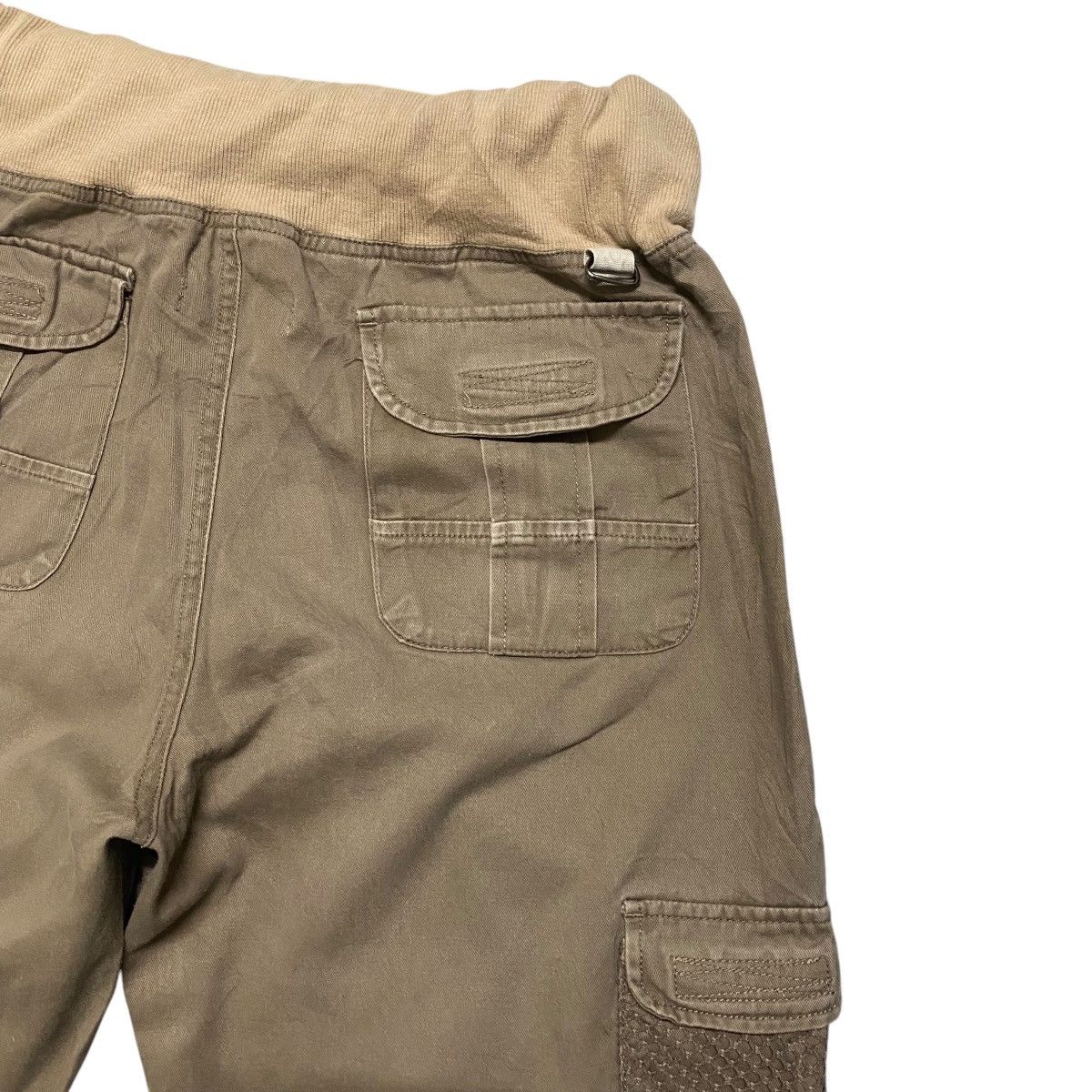 Japanese Brand Black Baccara Parachute Cargo Flare Pants Size US 34 / EU 50 - 11 Thumbnail