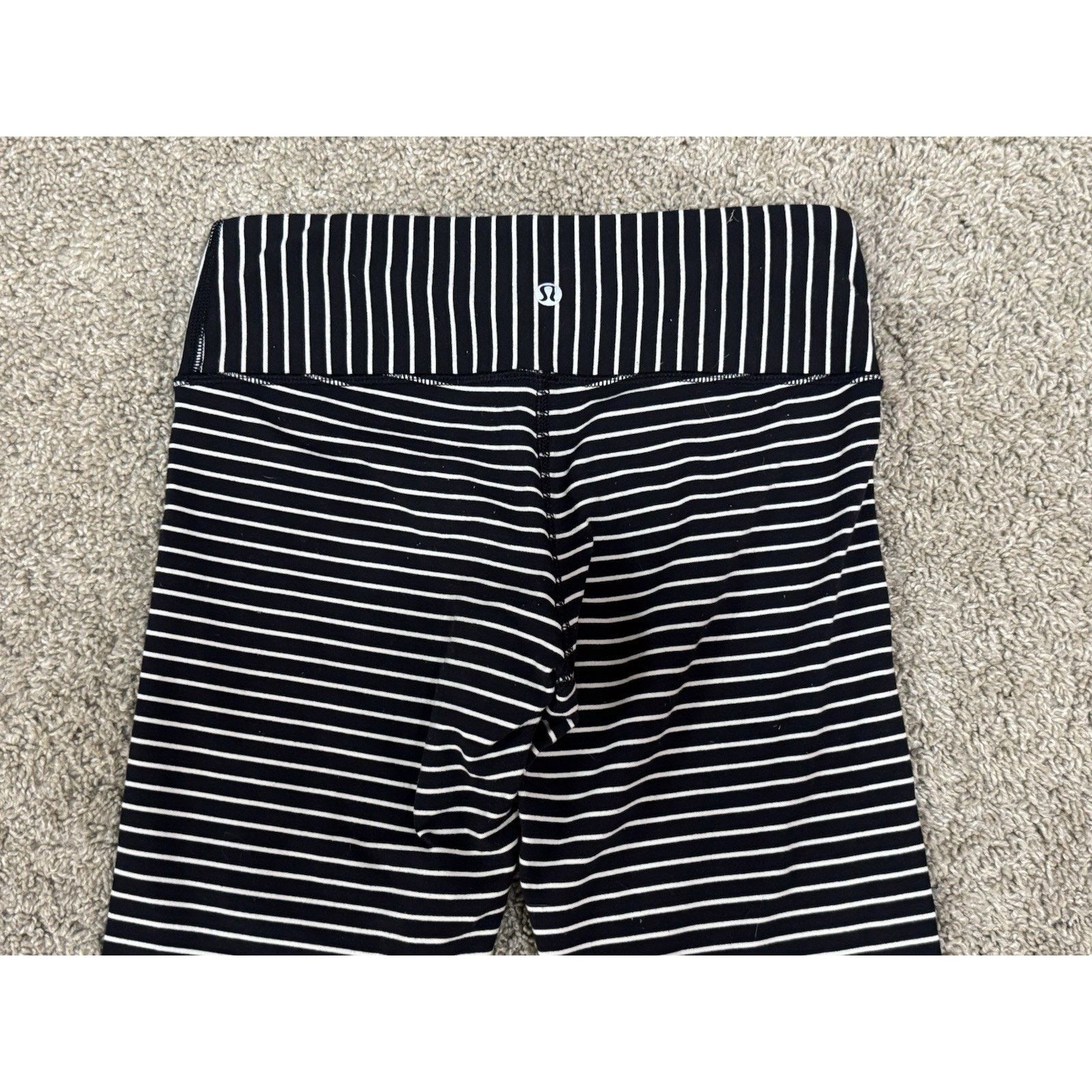 Lululemon LULULEMON Wunder Under Crop Parallel Striped Leggings Size 6 Size 28" / US 6 / IT 42 - 8 Thumbnail