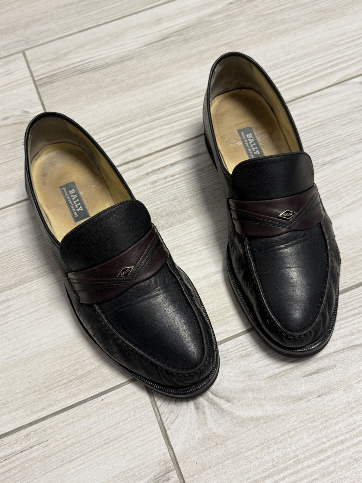 Bally Vintage Bally Leather Shoes – Classic Casual Style Size US 10 / EU 43 - 1 Thumbnail