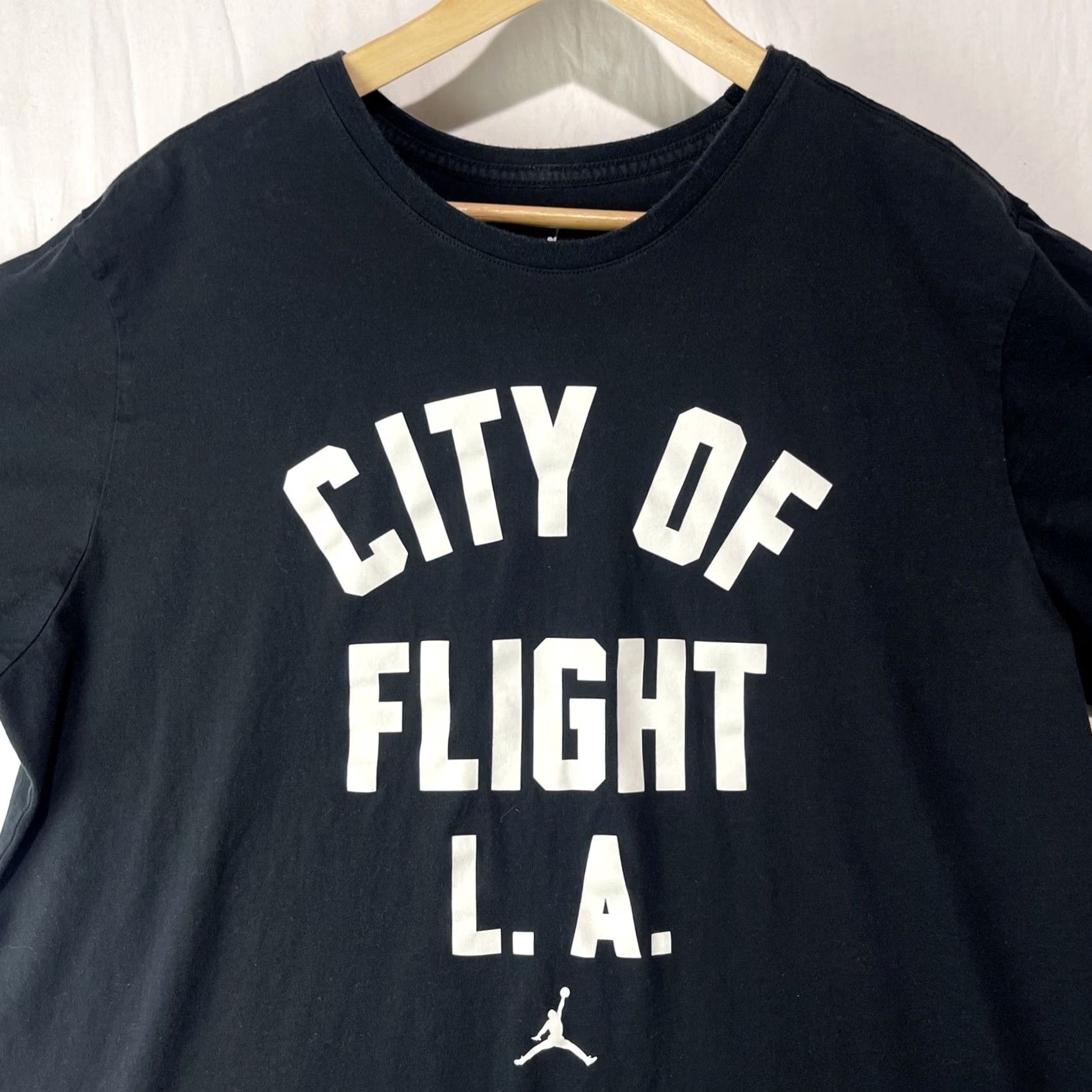 Jordan Brand Air Jordan Shirt Mens 2XL Black Short Sleeve City Of Flight LA Tee Jump Man Tee Jump Man City Of Flight Shirt Mens 2XL Black Short Sleeve Size US XXL / EU 58 / 5 - 3 Thumbnail
