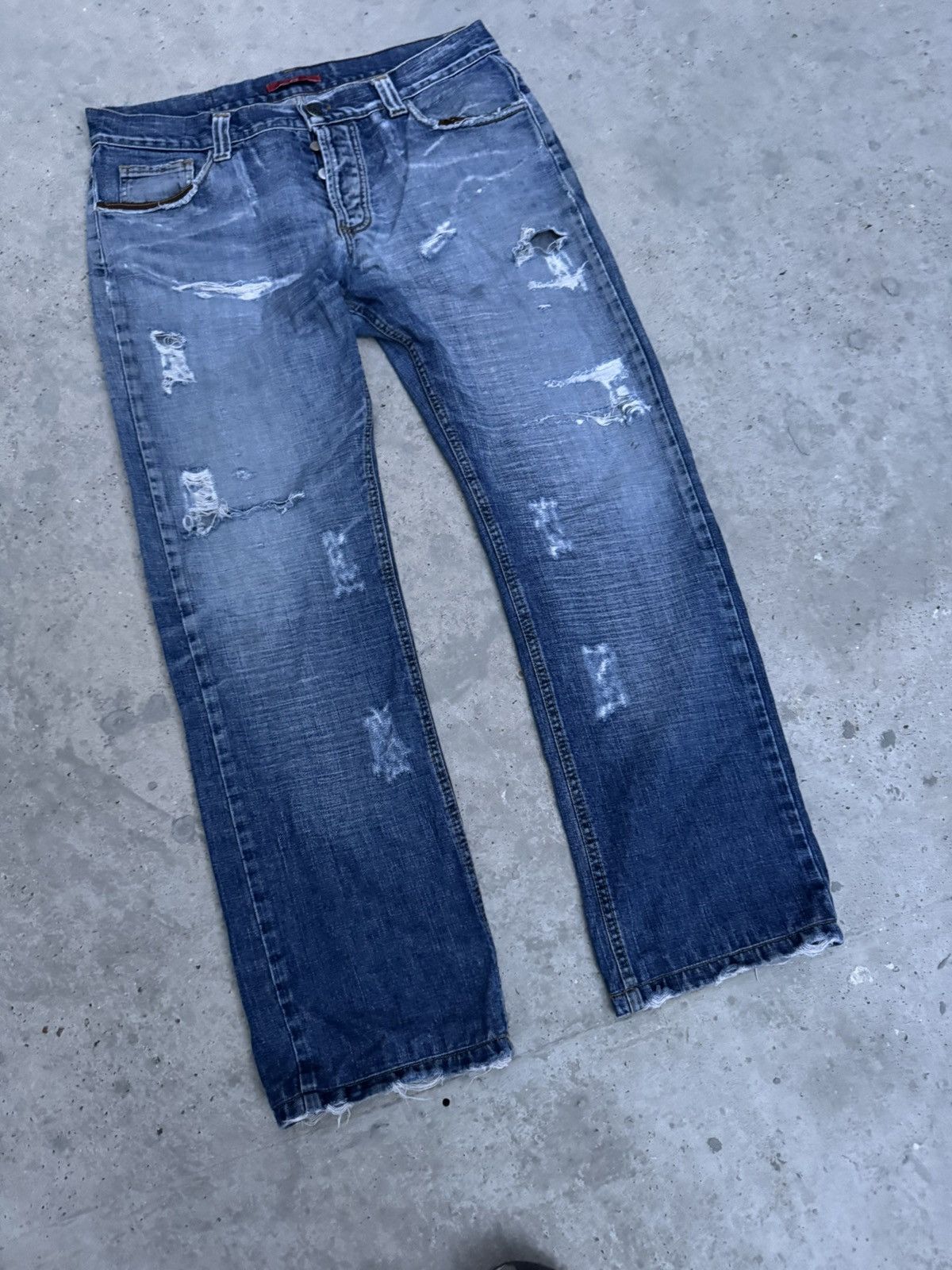 VINTAGE DISTRESSED WINGS DENIM JEANS