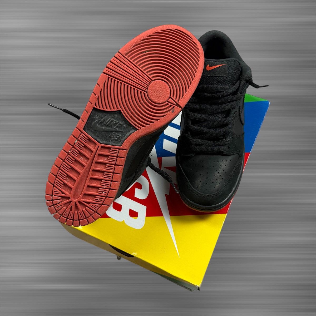 Nike 2017 Jeff Staple x Dunk Low Pro SB ‘Black Pigeon’ Size US 9.5 / EU 42-43 - 6 Thumbnail