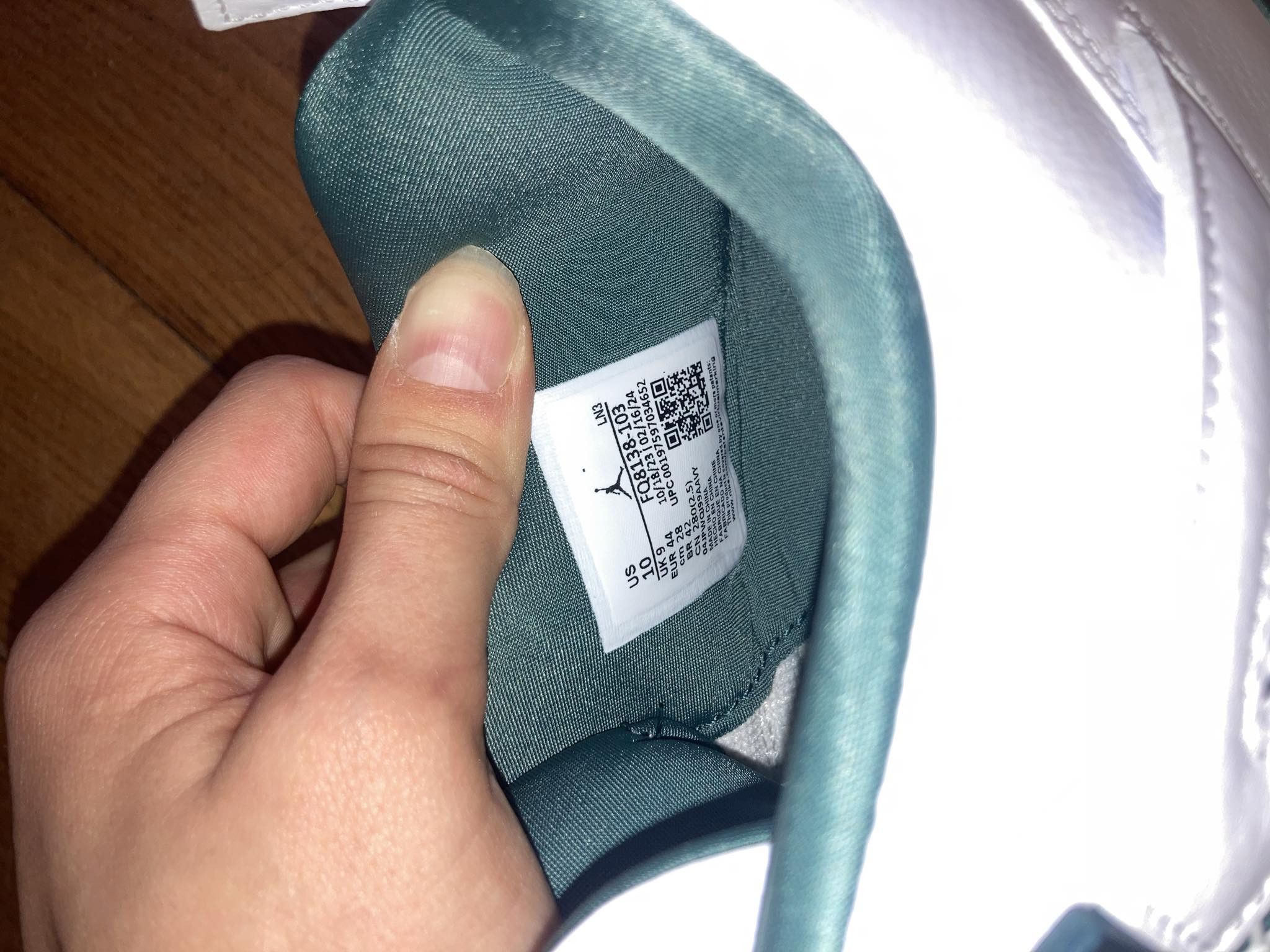 Jordan Brand Air Jordan 4 Retro Oxidized Green Size US 10 / EU 43 - 3 Thumbnail