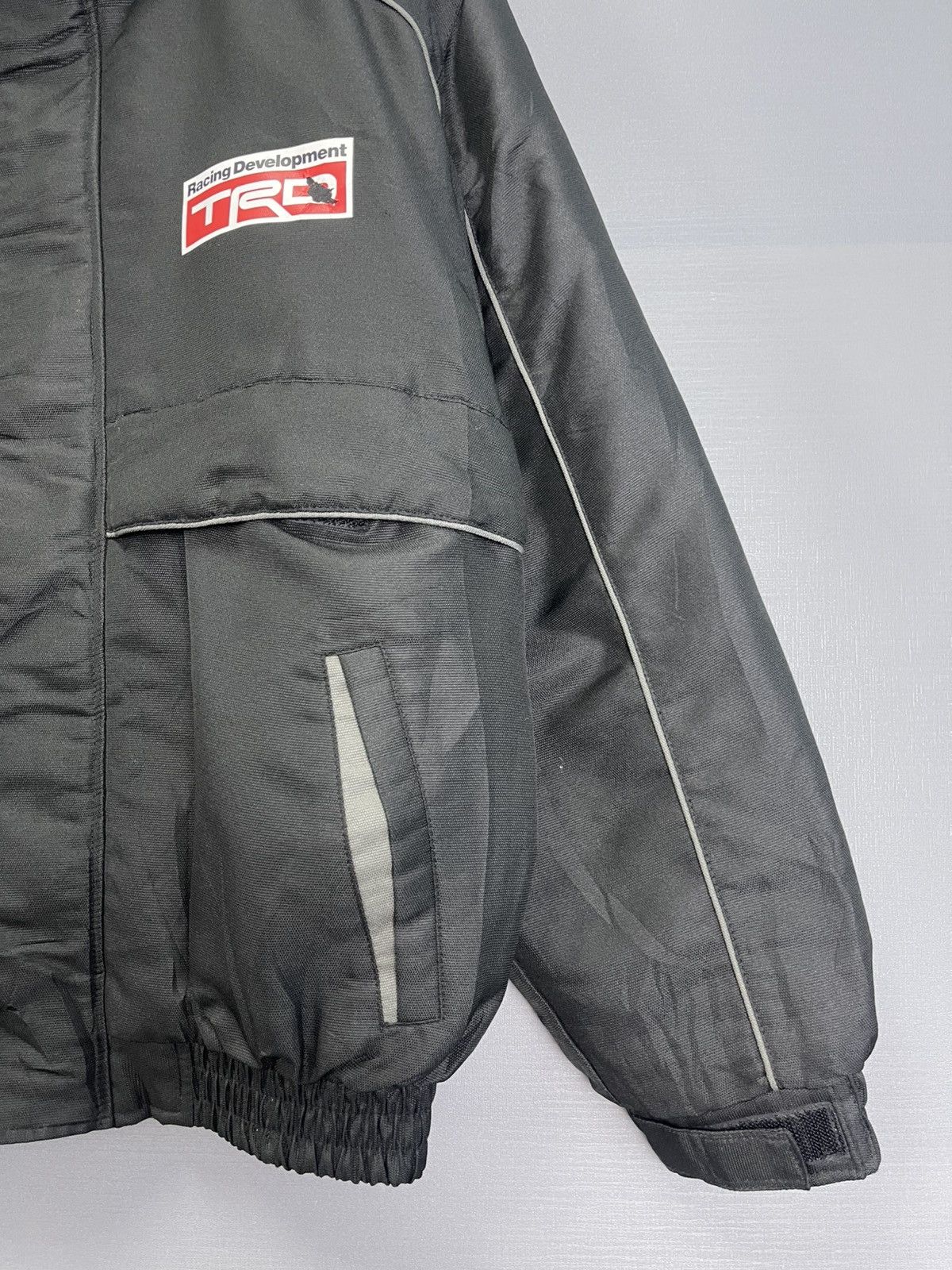 Vintage Vintage Toyota Racing Development Jacket Size US L / EU 52-54 / 3 - 6 Thumbnail