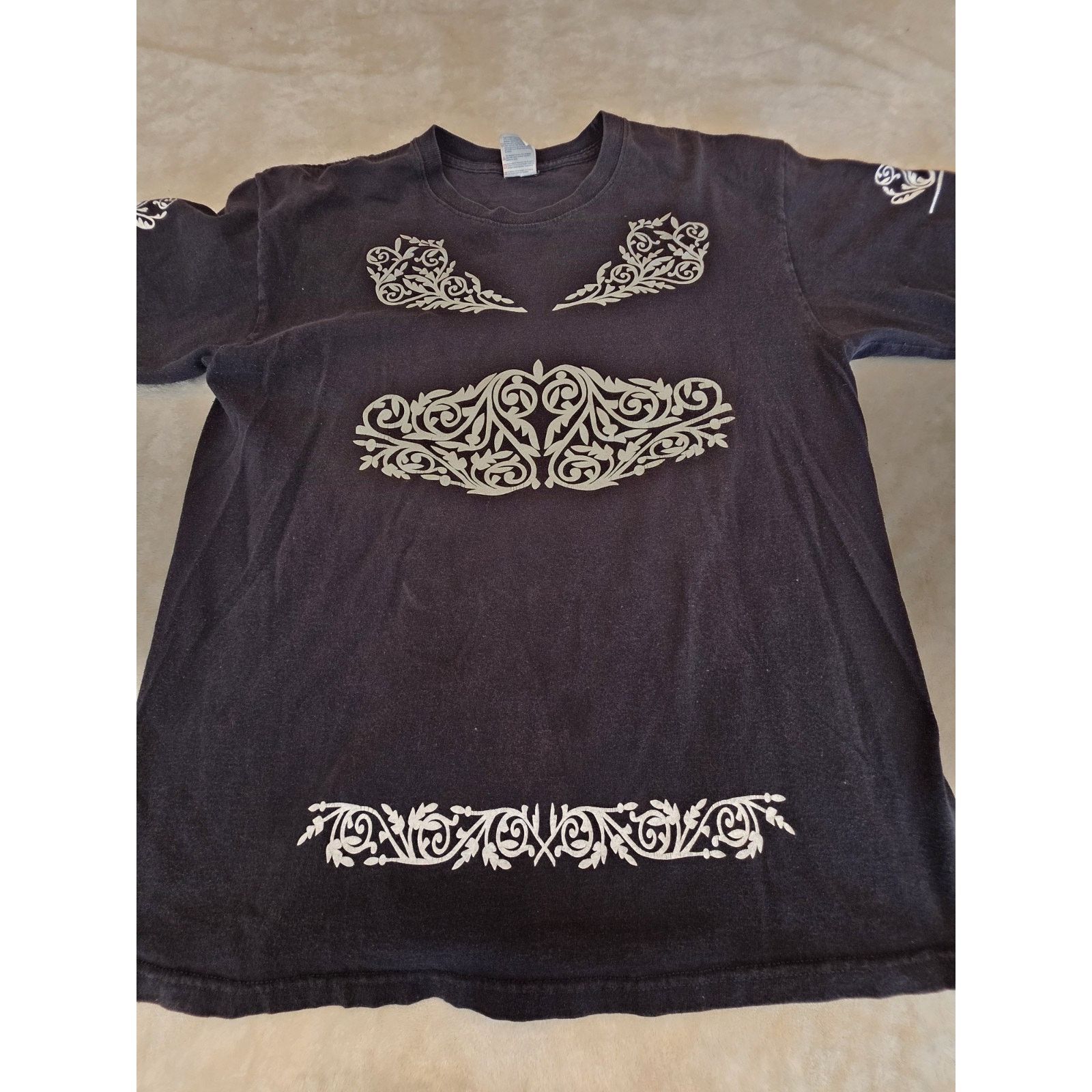 Other Tribal Graphic Yazbek Men's Size Large Short Sleeve Black Size US L / EU 52-54 / 3 - 1 Thumbnail