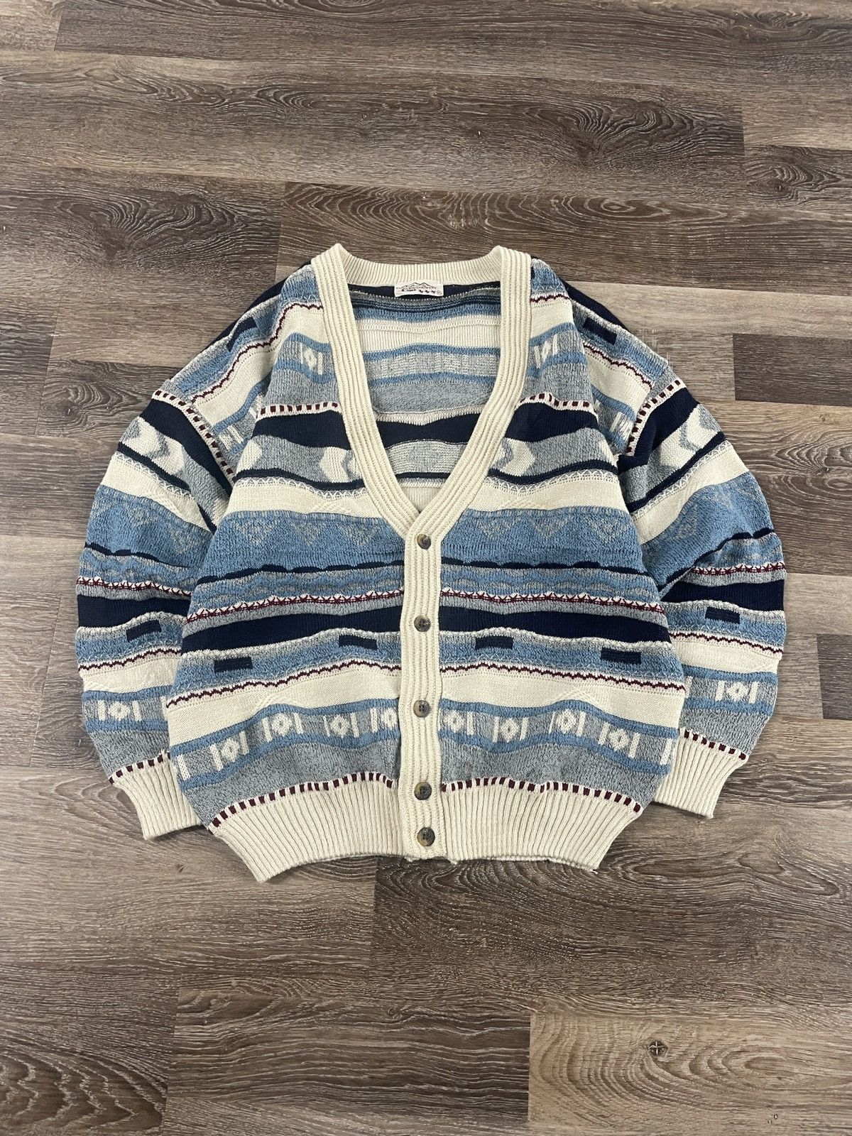 Coogi Vintage Coogi style 3d textured knit cardigan Size US XL / EU 56 / 4 - 2 Thumbnail
