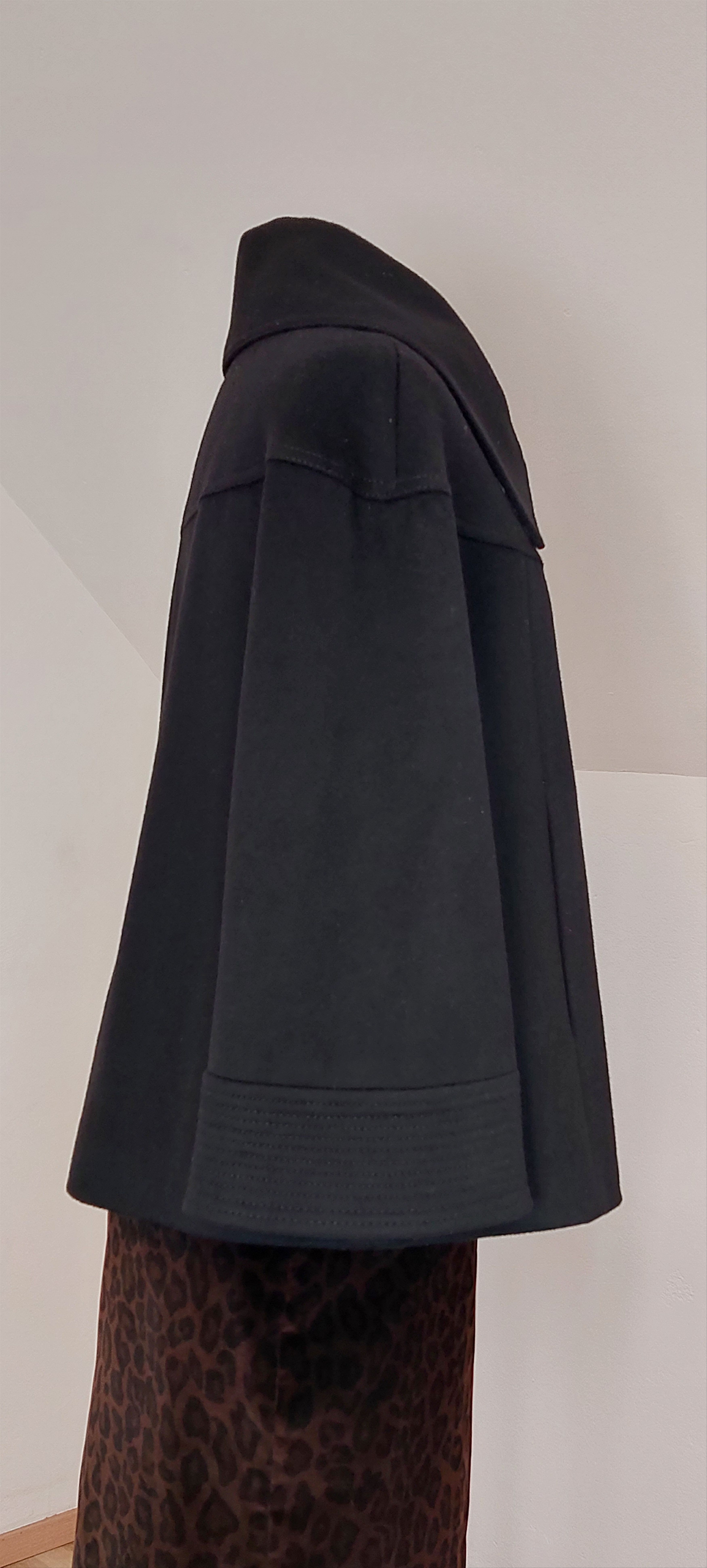 Vintage Early 2000s Y2K Minimal Wool Cropped Coat Size M / US 6-8 / IT 42-44 - 3 Thumbnail