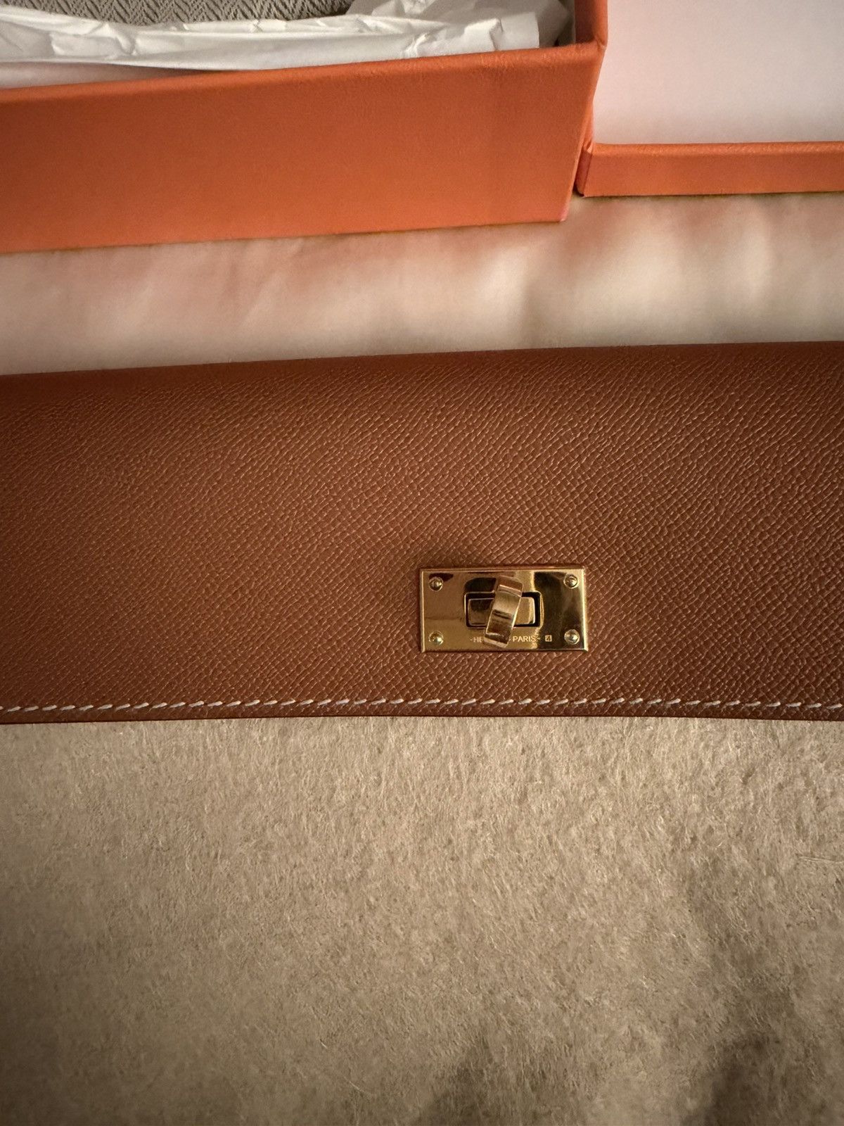 Hermes Hermès Kelly to Go Pocket Long Pochette Clutch Gold Rare Size ONE SIZE - 2 Thumbnail