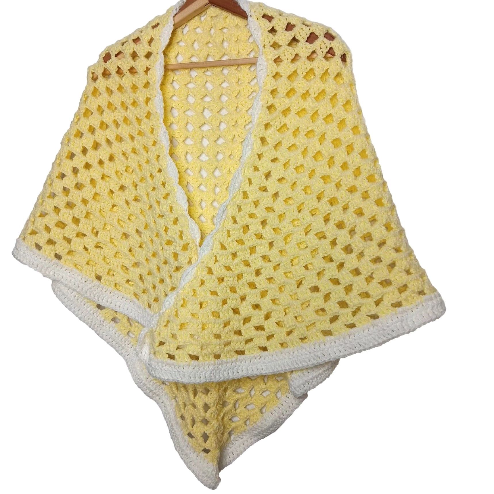 Vintage VINTAGE Shawl Women Small Teen 35" 59" Yellow Crochet Handmade Granny Cottagecore Shawl/Wrap Easter 2020s Womens Size ONE SIZE - 2 Thumbnail