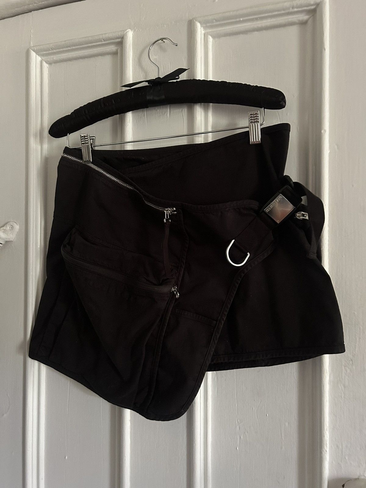 Helmut Lang Helmut Lang Cargo utility mini skirt Size 27" / US 4 / IT 40 - 2 Thumbnail
