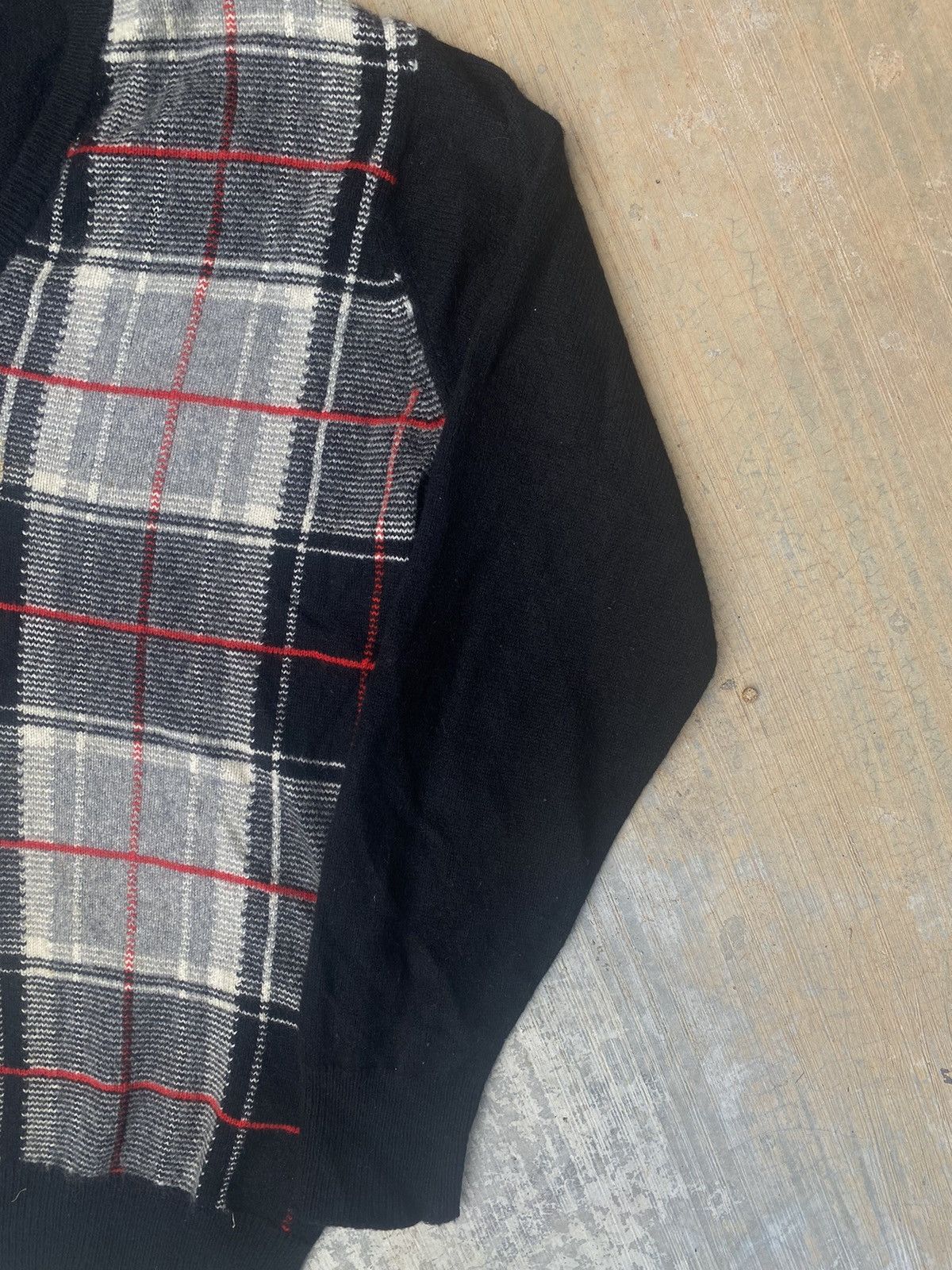 Homespun Knitwear × Vintage AW Vintage Wool Scotland Black Plaid Knitwear Size US M / EU 48-50 / 2 - 5 Thumbnail