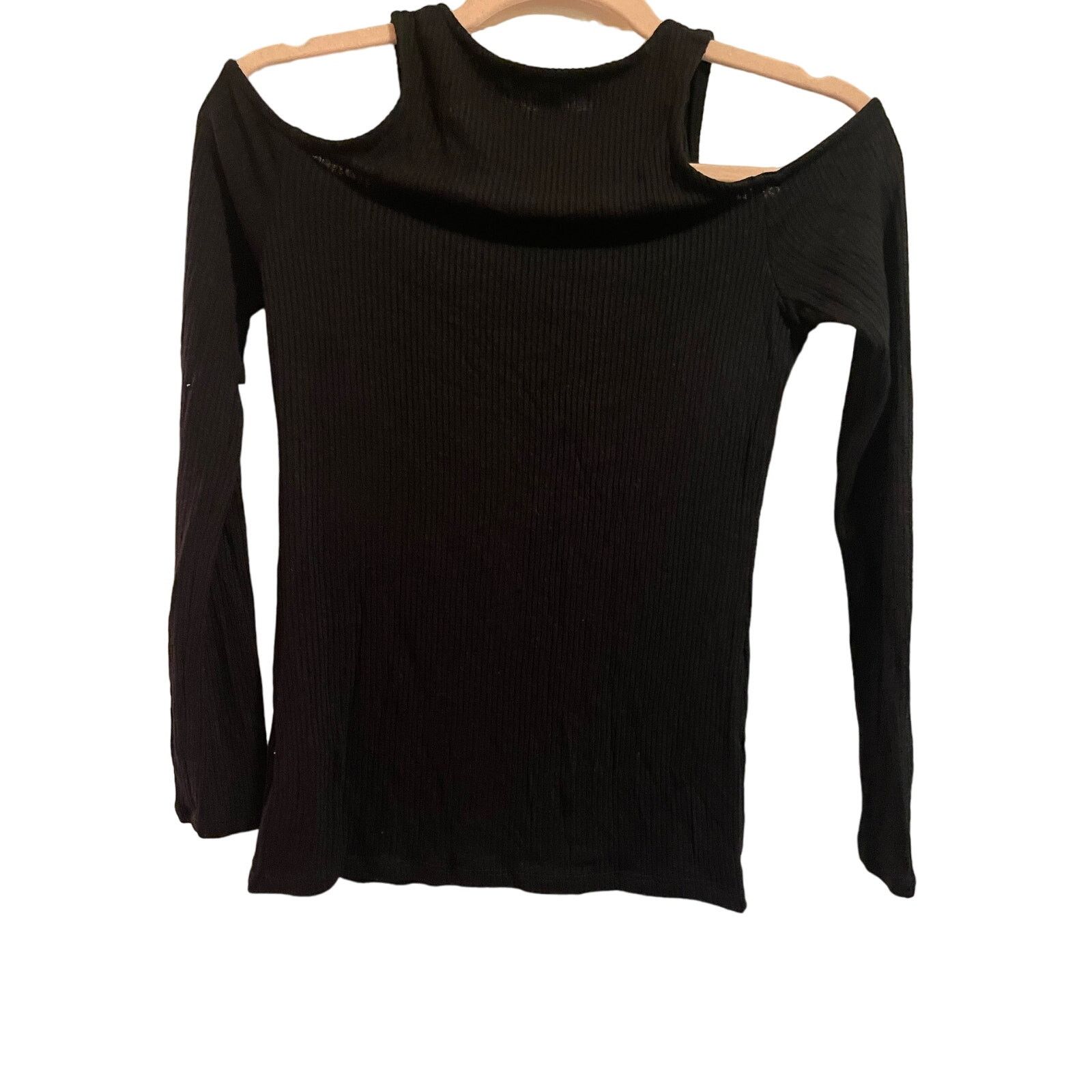 BP. BP, Cold Shoulder Long Sleeve, NWT, XS Size XS / US 0-2 / IT 36-38 - 2 Thumbnail