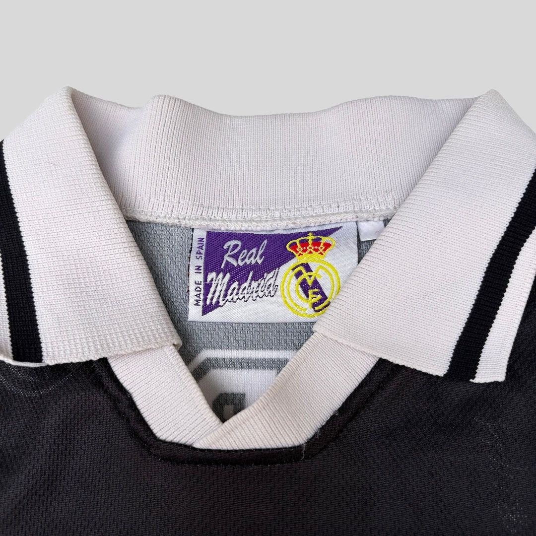 Vintage Real Madrid Roberto Carlos 1998 98 90s Vintage Soccer Jersey Size US L / EU 52-54 / 3 - 4 Thumbnail