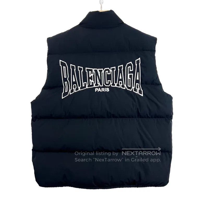 Balenciaga Balenciaga Black Stand Collar Embroidered Letter Sleeveles Size US M / EU 48-50 / 2 - 2 Thumbnail