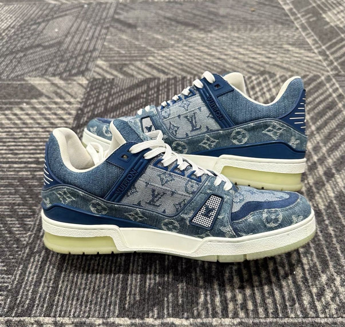 Louis Vuitton Louis Vuitton Trainer Blue Denim Sneakers J42 Size US 7.5 / EU 40-41 - 5 Thumbnail