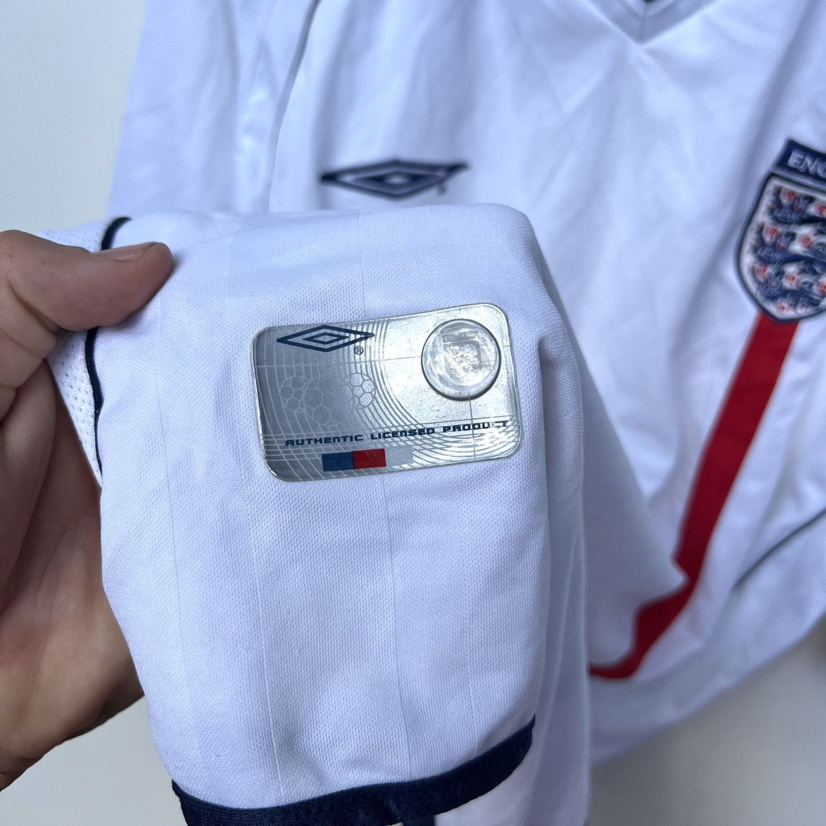 Umbro Vintage England 2001 2003 Home Soccer Jersey Football Shirt Size US XL / EU 56 / 4 - 6 Thumbnail