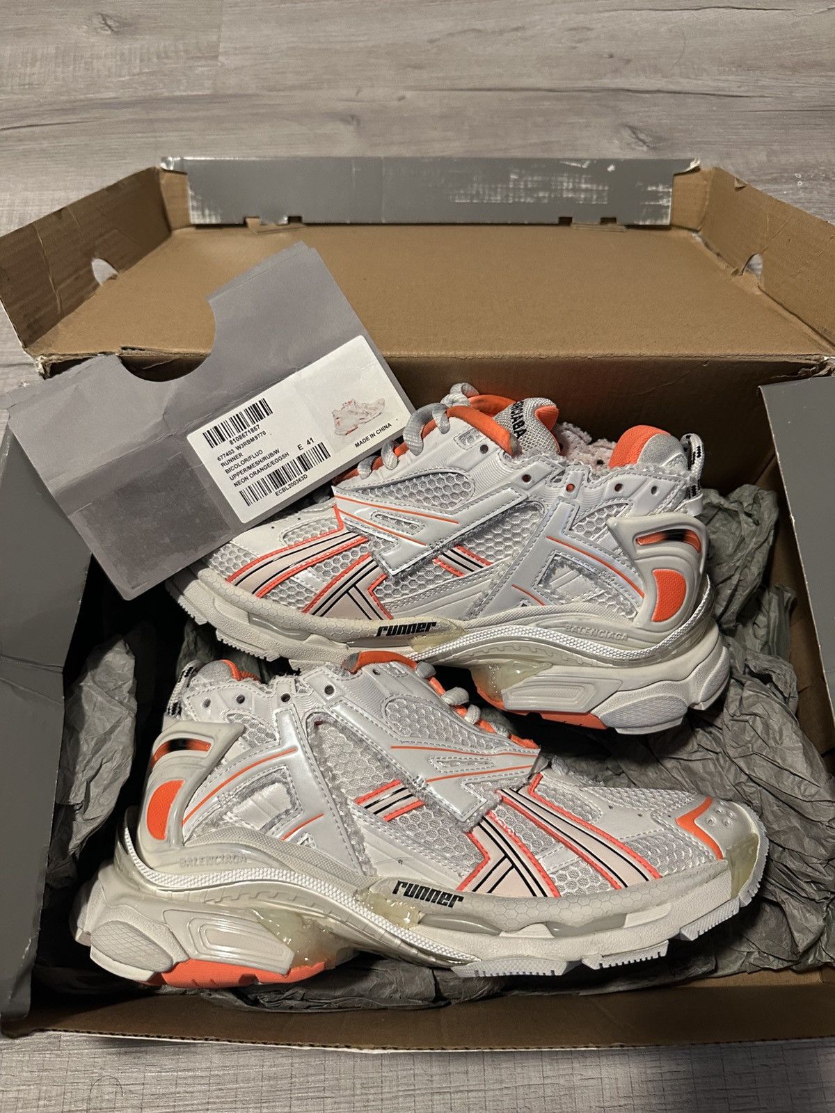 Balenciaga Balenciaga Runner Orange/White Size US 8 / EU 41 - 15 Thumbnail