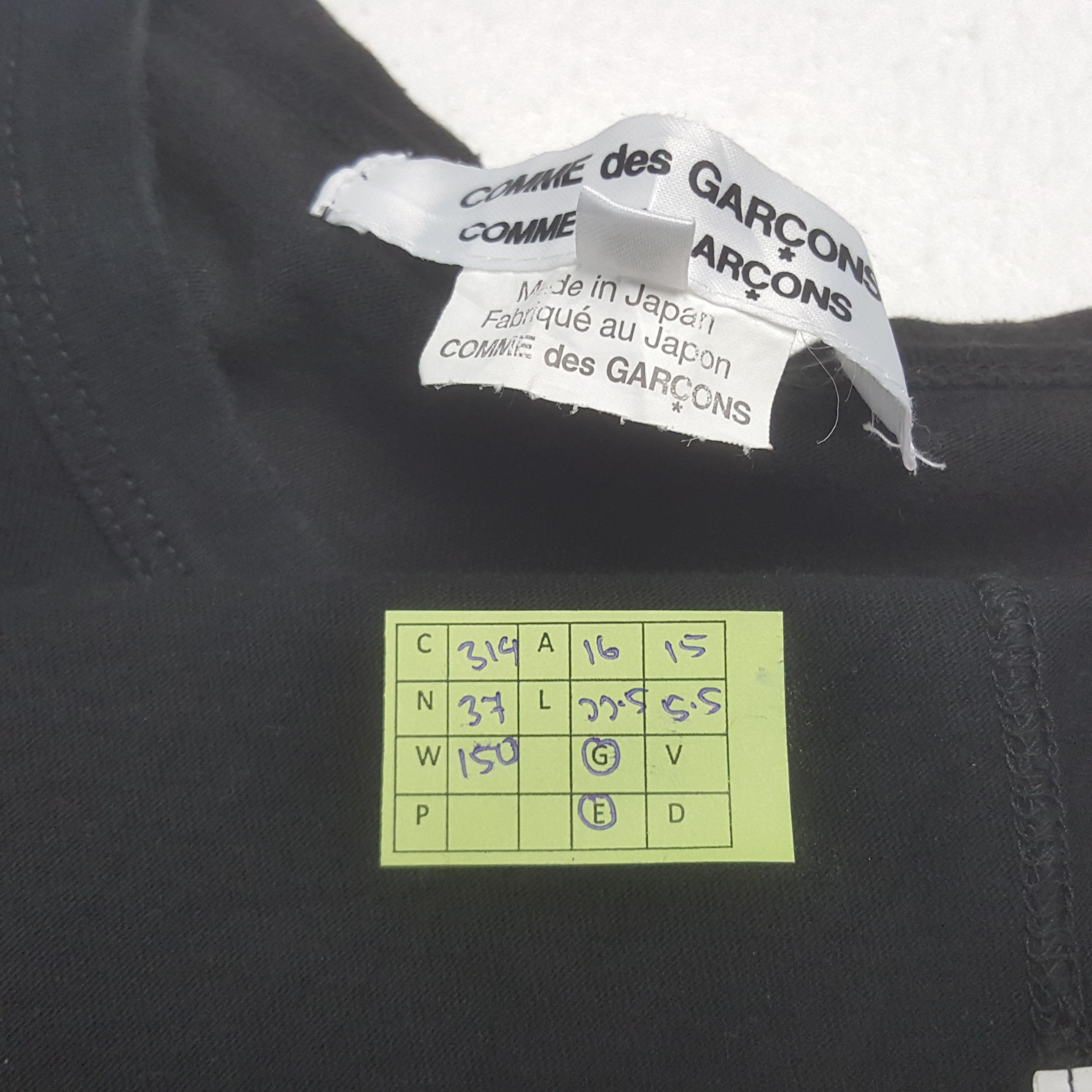 Comme des Garcons Vintage Comme des Garcons Japanese Designer Tshirt C319N37 Size XS / US 0-2 / IT 36-38 - 4 Thumbnail