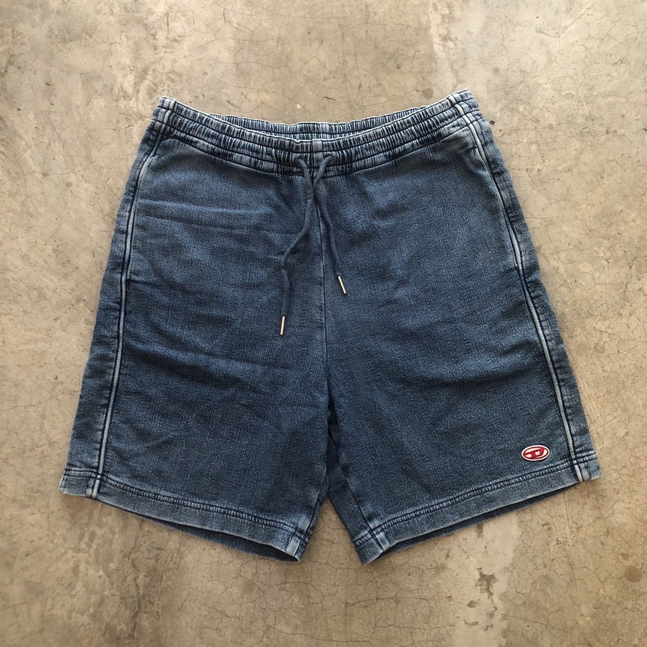 image of Diesel D-Boxy-Ne in Blue, Men's (Size 32)