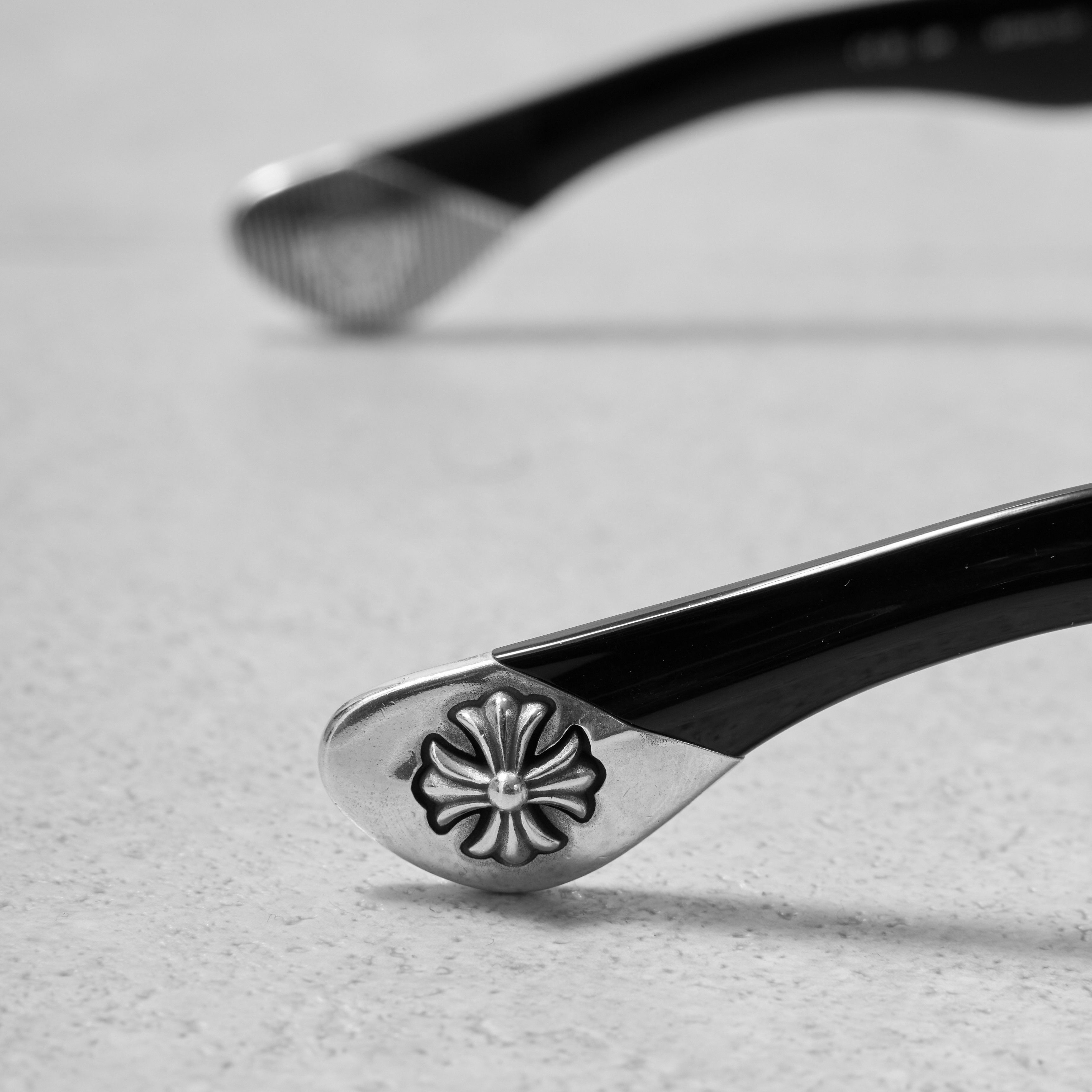 Chrome Hearts CHROME HEARTS SLUSS BUSSIN II Size ONE SIZE - 7 Thumbnail