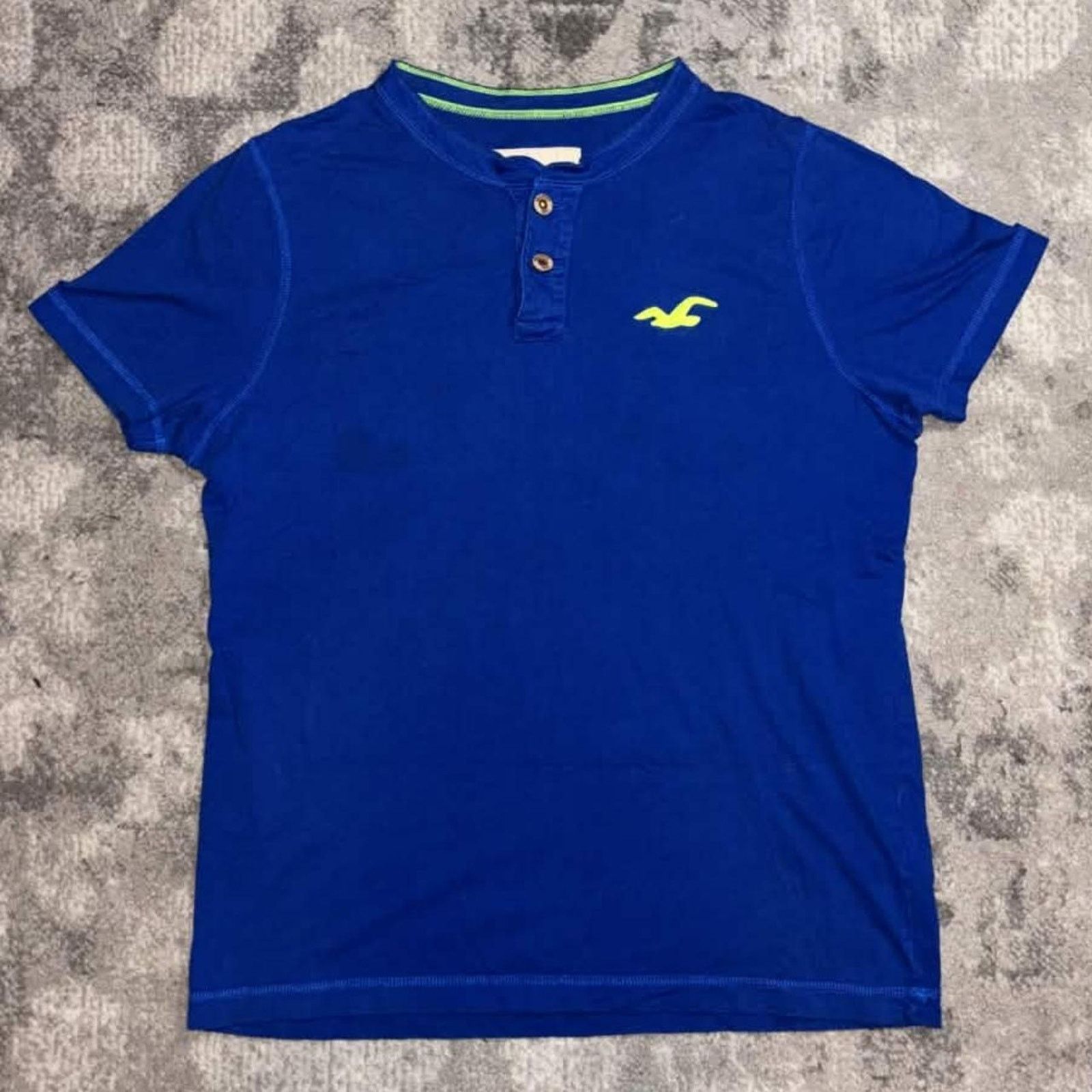 Hollister Y2K Hollister Seagull Henley Muscle Shirt Size US S / EU 44-46 / 1 - 1 Thumbnail