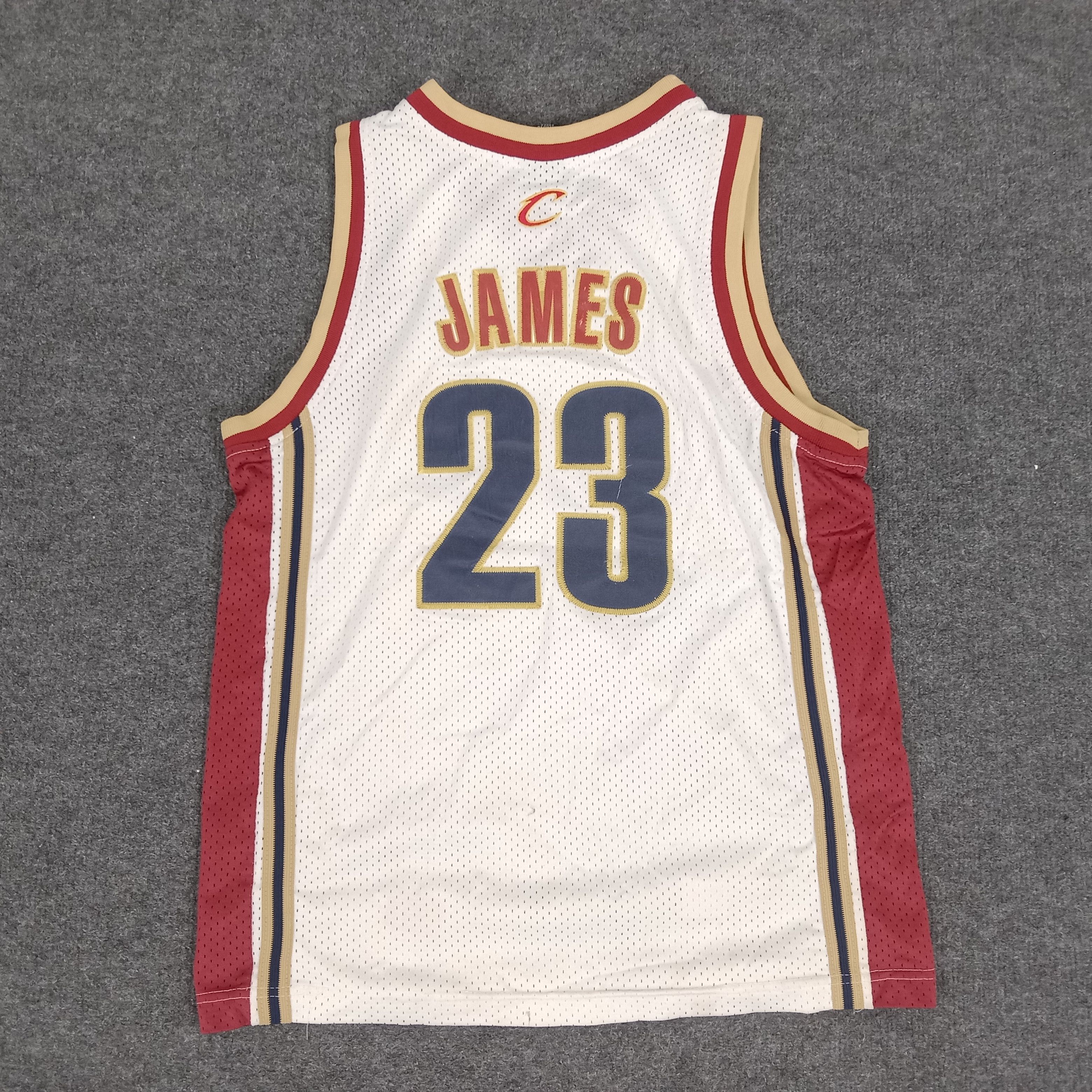 NBA × Nike × Vintage Cavaliers 23 American NBA Basketball Jerseys Size US S / EU 44-46 / 1 - 3 Thumbnail