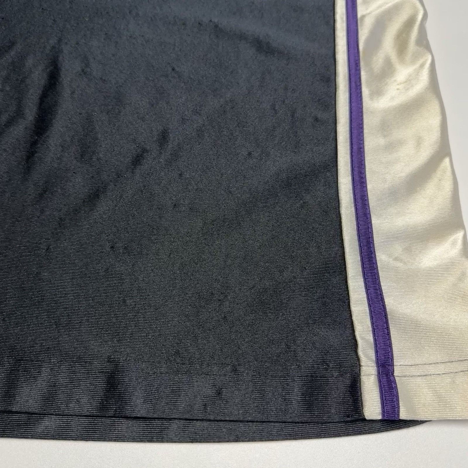 NBA Phoenix Suns Jersey Mens XL 22x30 Black Y2K NBA Vintage Size US XL / EU 56 / 4 - 8 Thumbnail