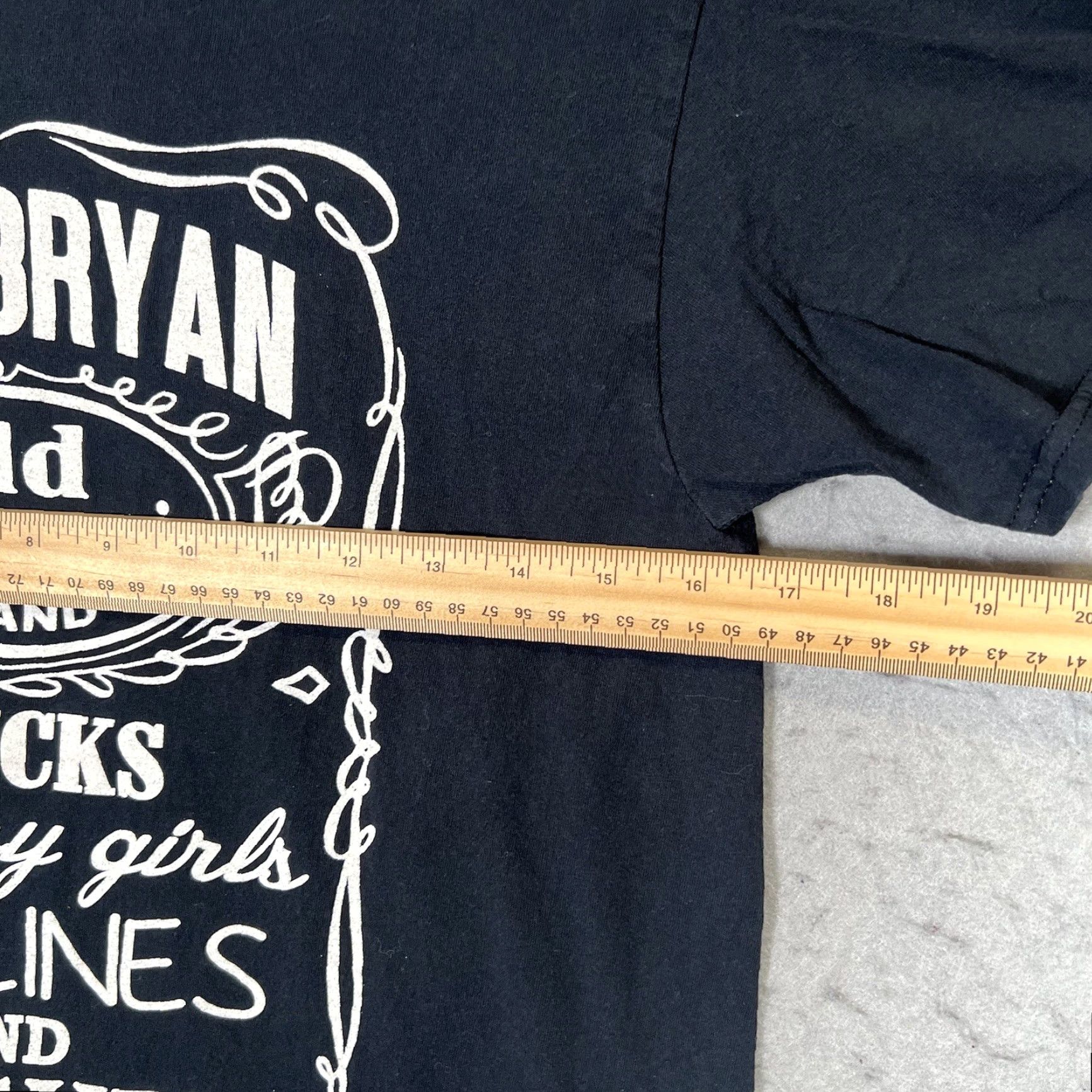 Vintage VINTAGE A1 Luke Bryan 2019 Tour Promo Shirt Adult Small Black Mens Size US S / EU 44-46 / 1 - 3 Thumbnail