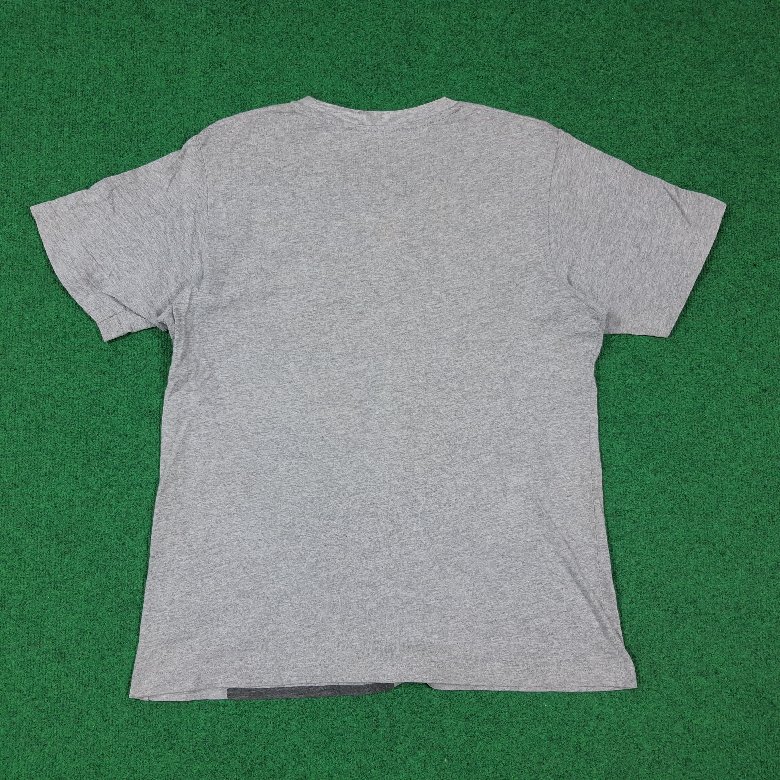 Japanese Brand Vintage Japan Manga Taiyo Matsumoto Graphic Tshirt C285N30 Size US L / EU 52-54 / 3 - 3 Thumbnail