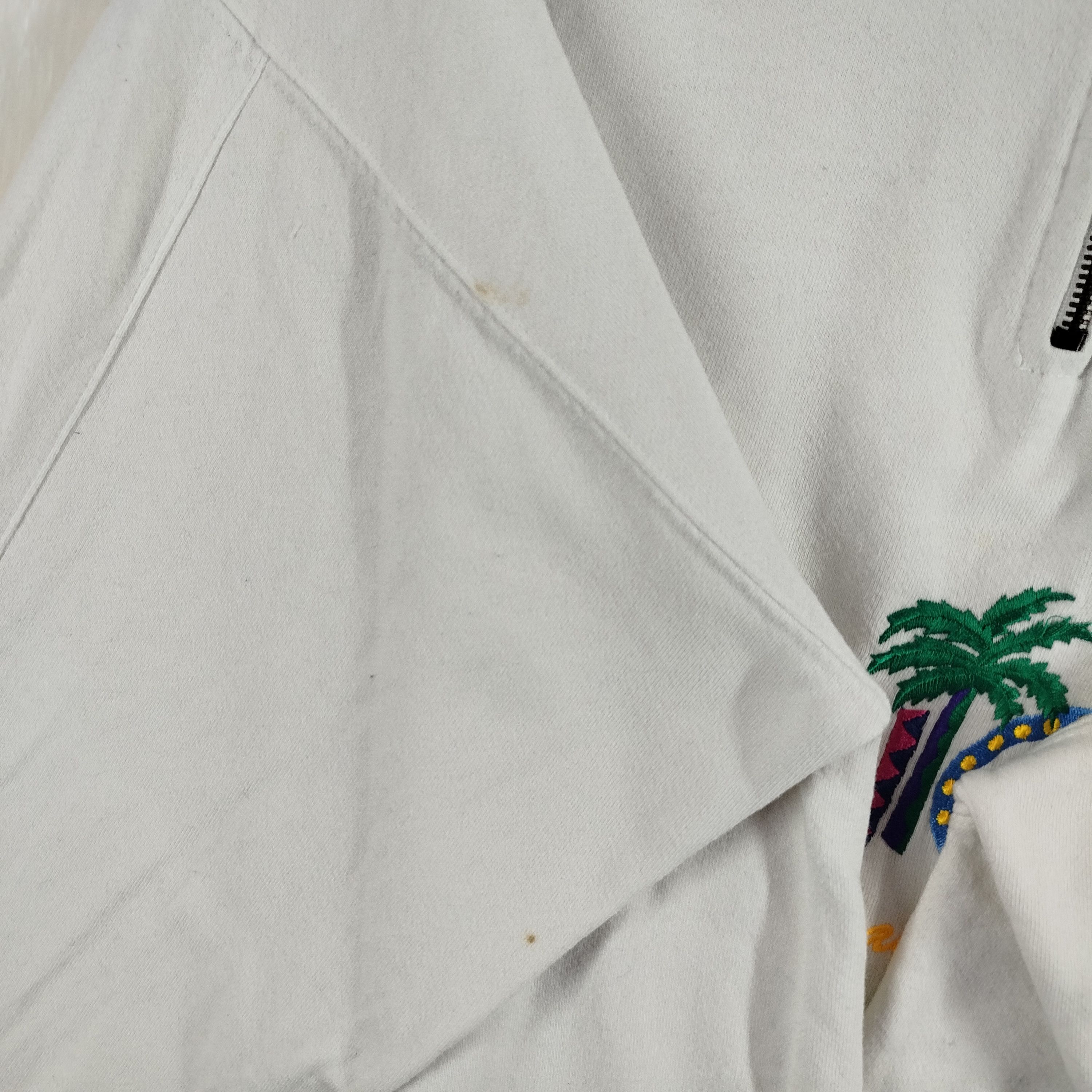 Designer Vintage Caribbean Sea Embroidery Half Zipper Size US L / EU 52-54 / 3 - 8 Thumbnail