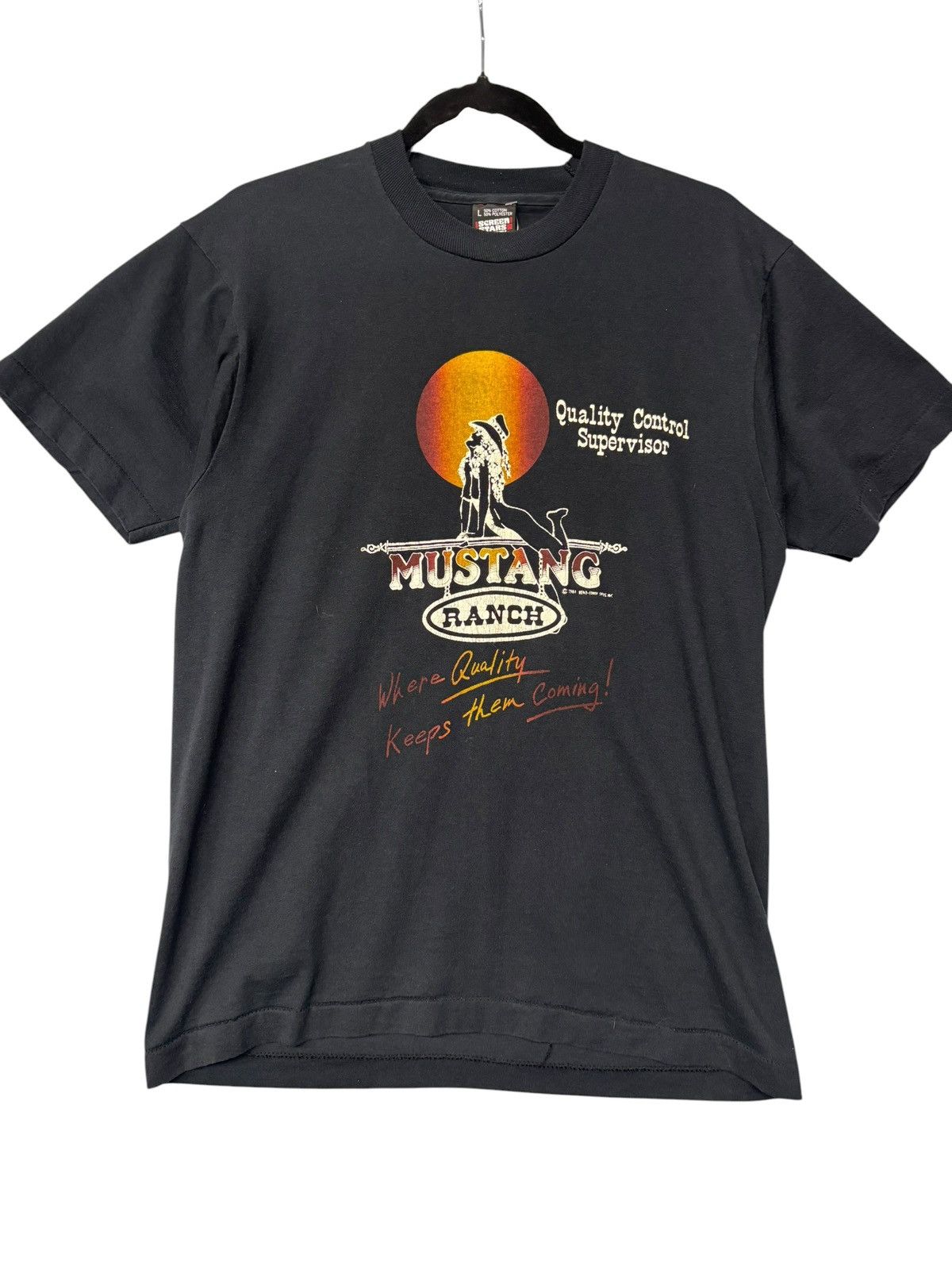 Fruit Of The Loom Vintage Mustang Ranch Strippers Tshirt Size US L / EU 52-54 / 3 - 1 Thumbnail