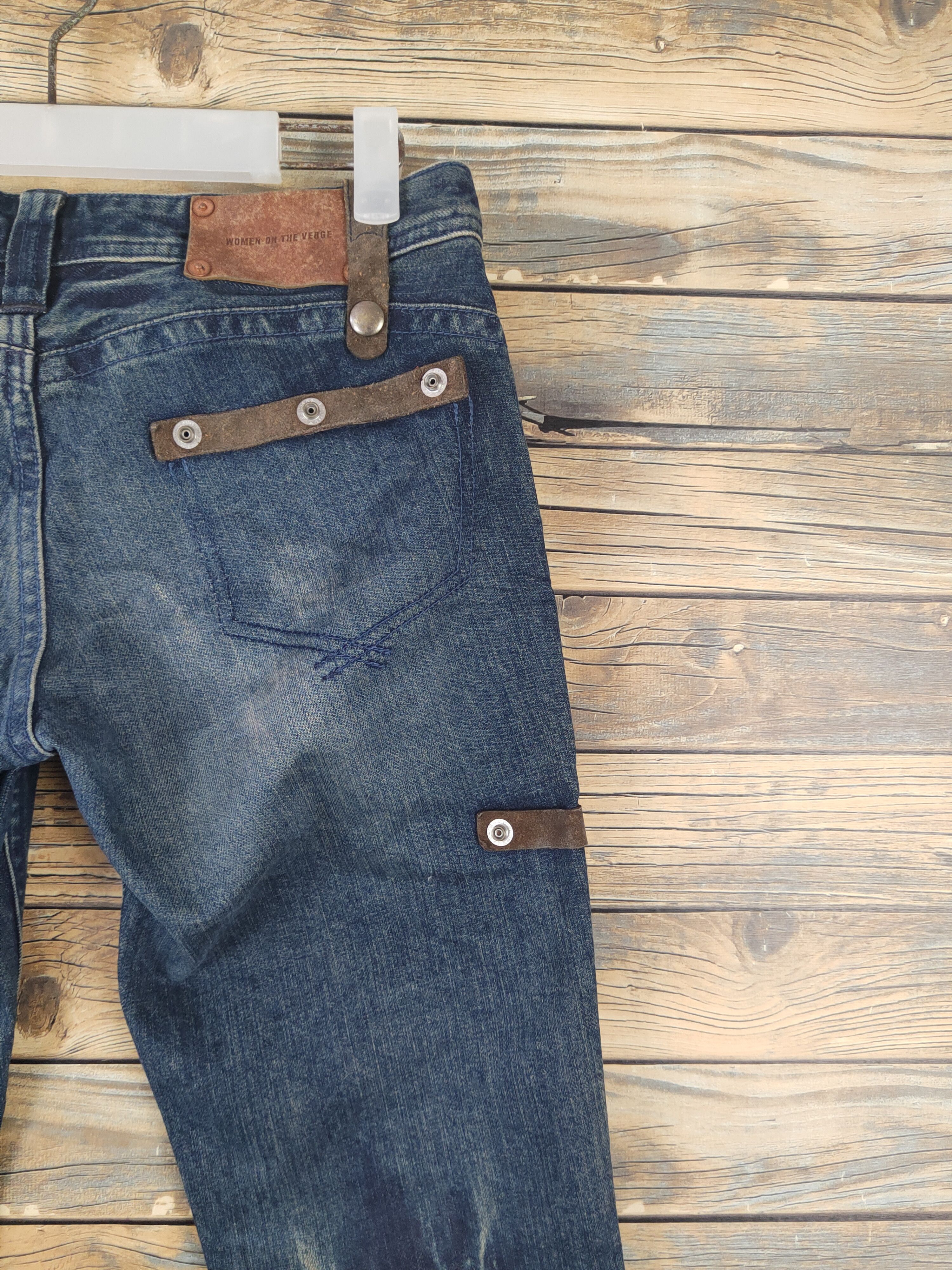 Japanese Brand DL Woman on The Verge Dark Blue Ripped denim Jeans #622 Size 28" / US 6 / IT 42 - 11 Thumbnail