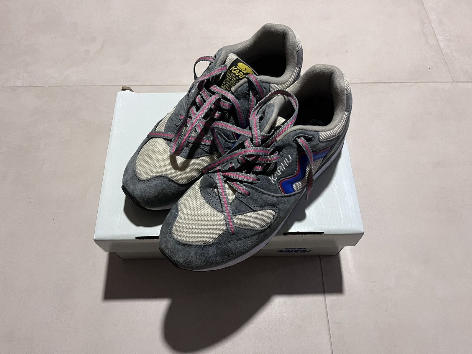 Karhu Karhu Synchron Classic OG Size US 10 / EU 43 - 1 Thumbnail