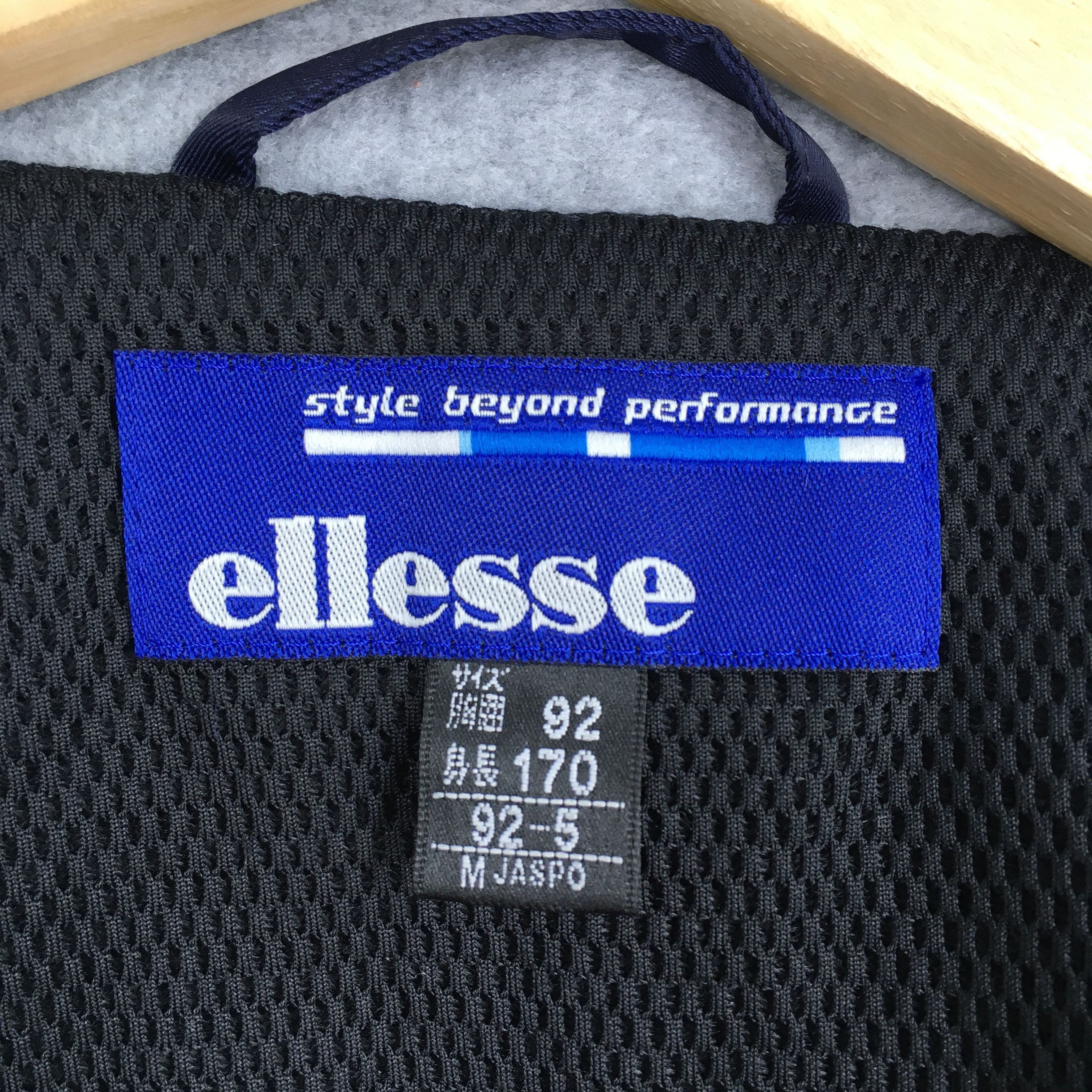 Vintage 90's Ellesse Ski Wear Blue Outerwear Jacket Medium