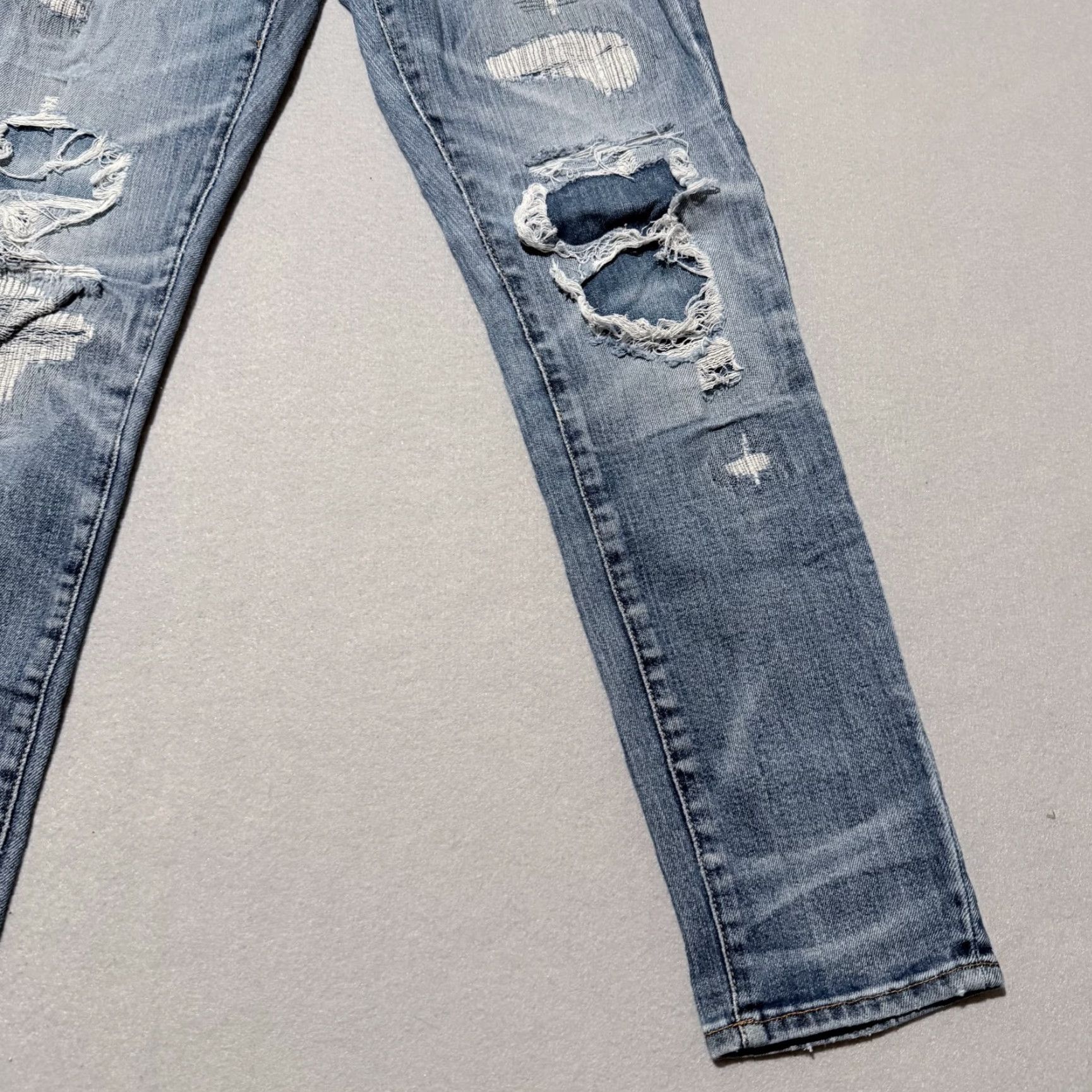 American Eagle Outfitters American Eagle Jeans Women Blue Denim Patched Distressed Slim Straight 28x28 - 28x28 Denim Jeans Women Size 28" / US 6 / IT 42 - 6 Thumbnail