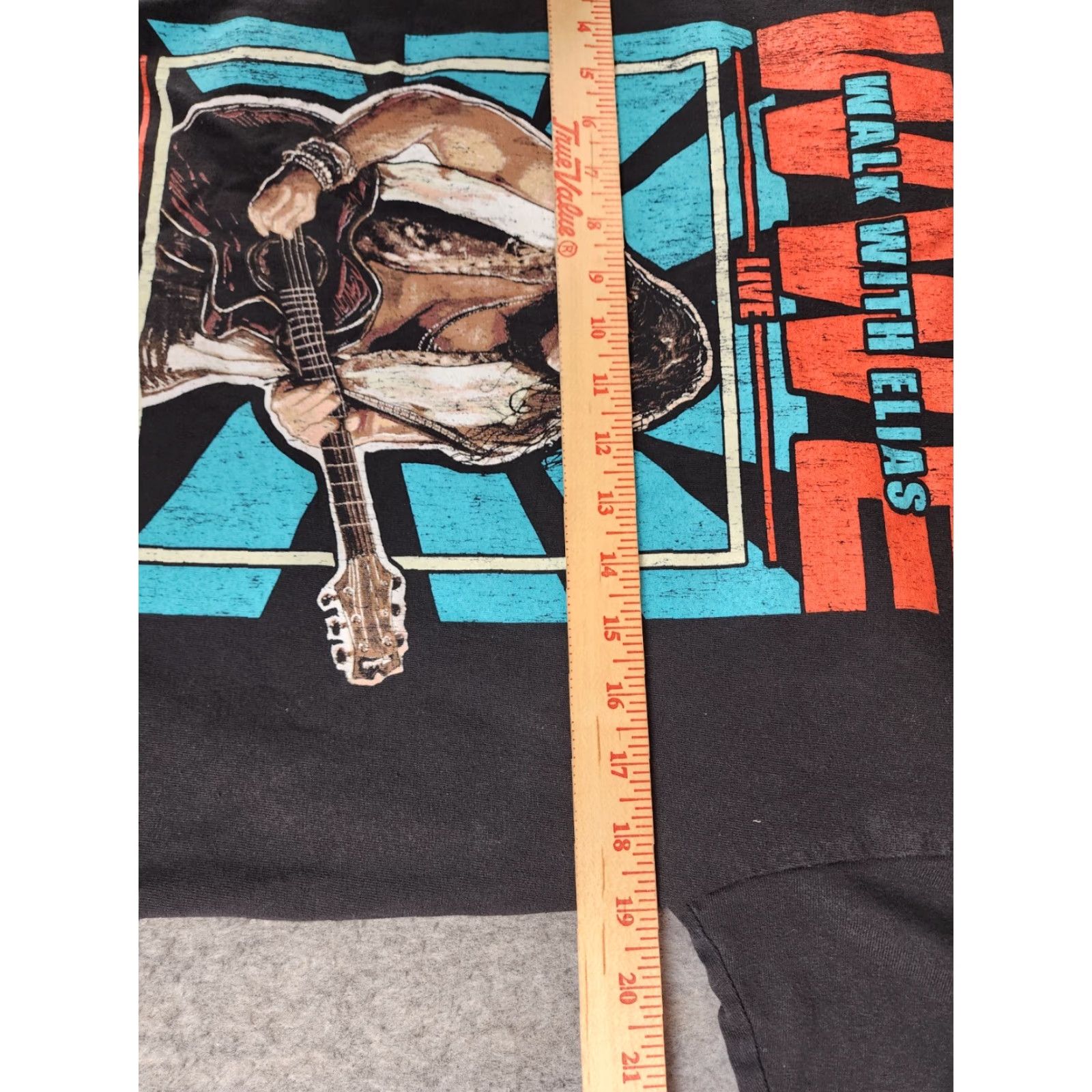 Vintage WWE Shirt Medium Black Walk With Elias World Tour 2018 Cotton T-Shirt Mens Short Sleeve Crew Neck Logo Graphic Print, Regular Fit, All Seasons Size US M / EU 48-50 / 2 - 8 Thumbnail