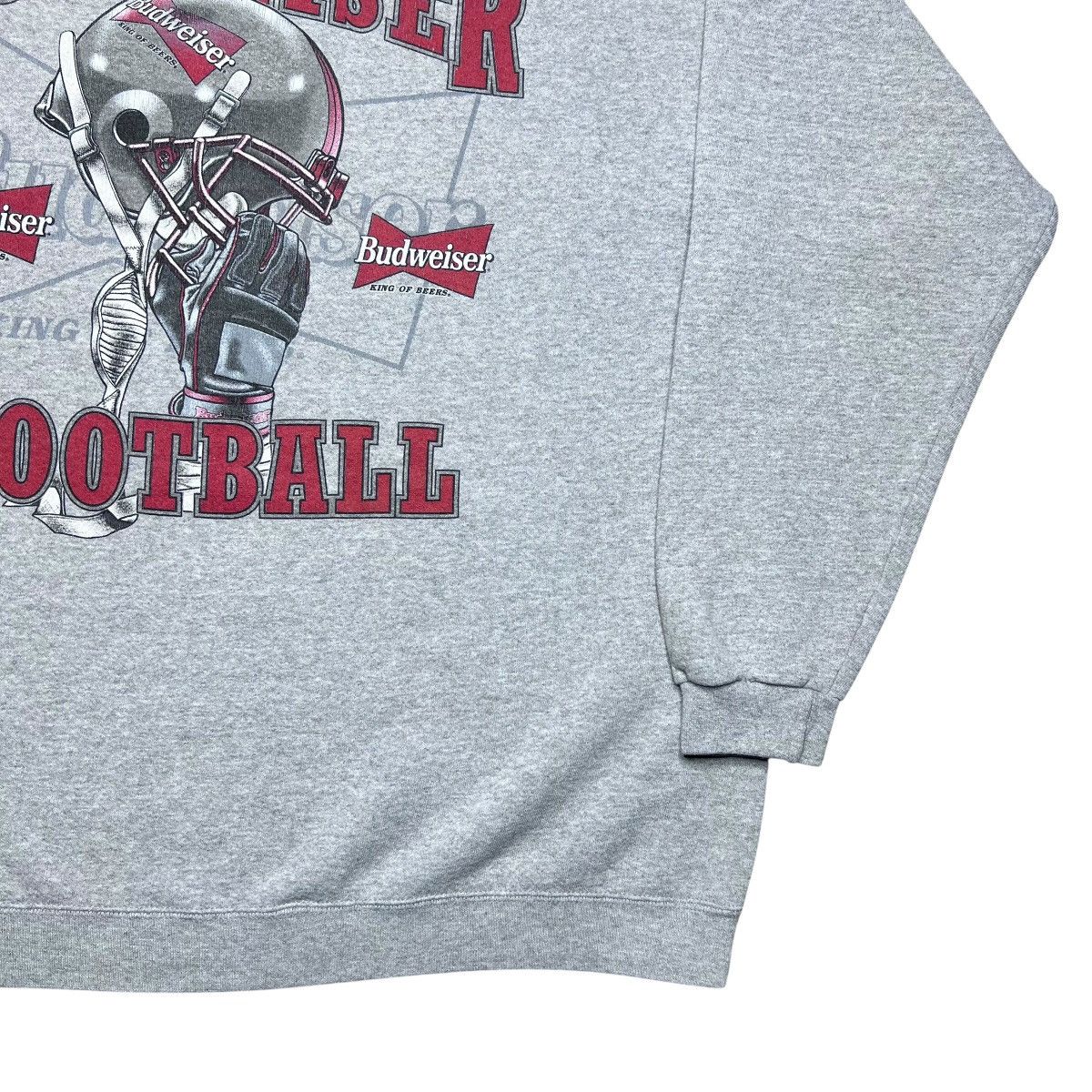 Budweiser Vintage 1990s Budweiser Beer Football Helmet Sweatshirt Size US XL / EU 56 / 4 - 16 Thumbnail