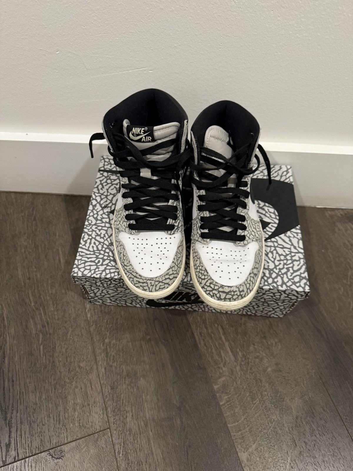 Jordan Brand × Nike Jordan 1 Retro High - White Cement Size US 7 / EU 40 - 3 Thumbnail