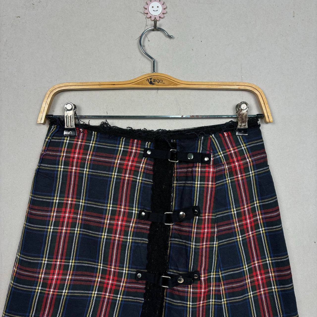 Japanese Brand VTG Here There Japanese Archive Punk Plaid Mini Skirt M Size 26" / US 2 / IT 38 - 3 Thumbnail