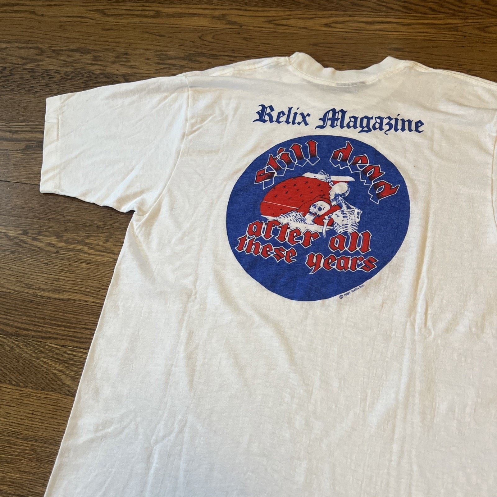 Grateful Dead VINTAGE 70s GRATEFUL DEAD T-SHIRT SHAKEDOWN STREET RELIX MAG Size US M / EU 48-50 / 2 - 16 Thumbnail