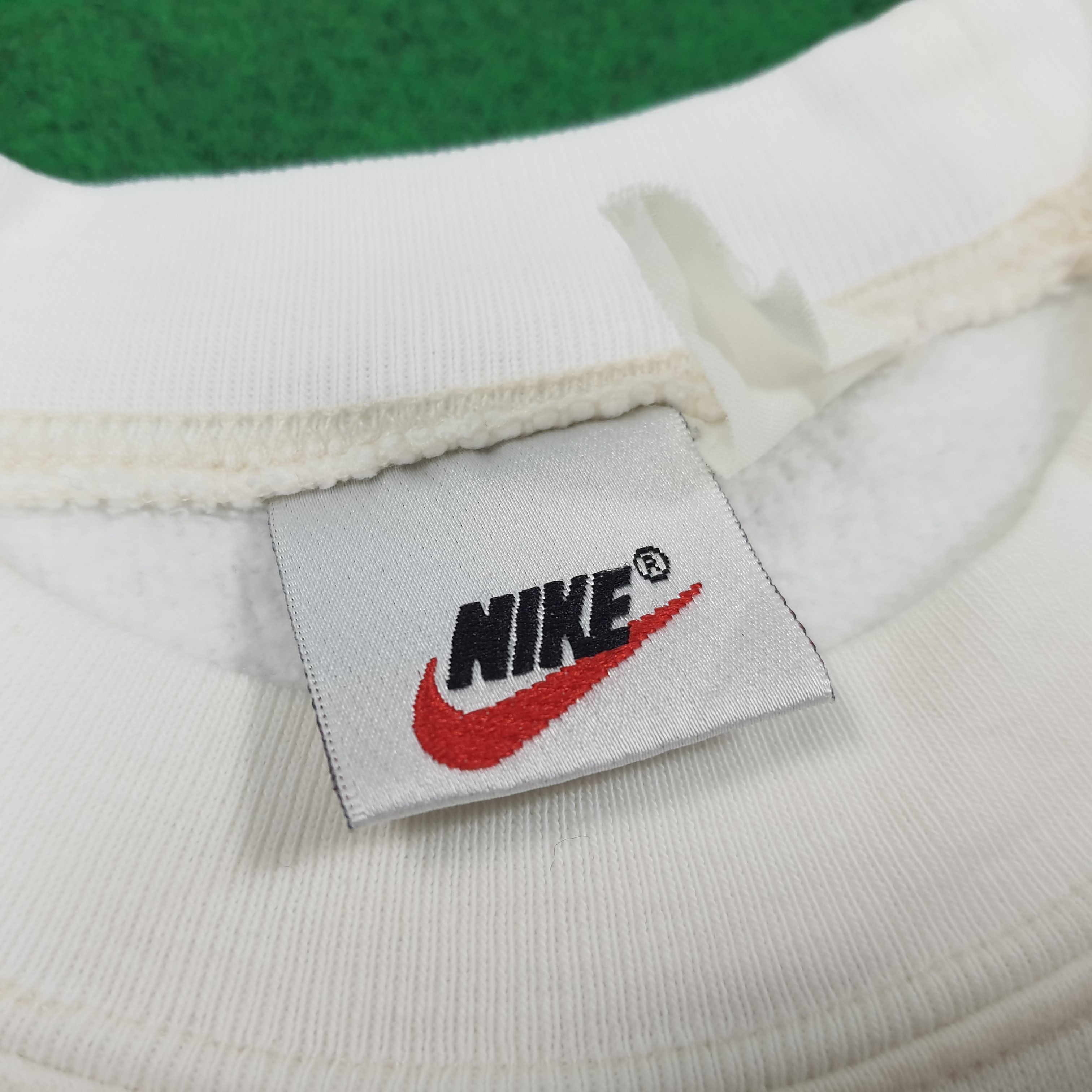 Nike × Vintage Vintage Nike Small Logo Embroidery Sweatshirt C230N21 Size US S / EU 44-46 / 1 - 6 Thumbnail