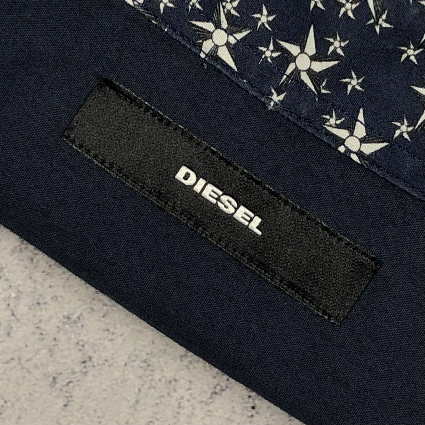 Diesel Diesel Pinwheel Star Pattern Button-up Shirt Size US XL / EU 56 / 4 - 12 Thumbnail