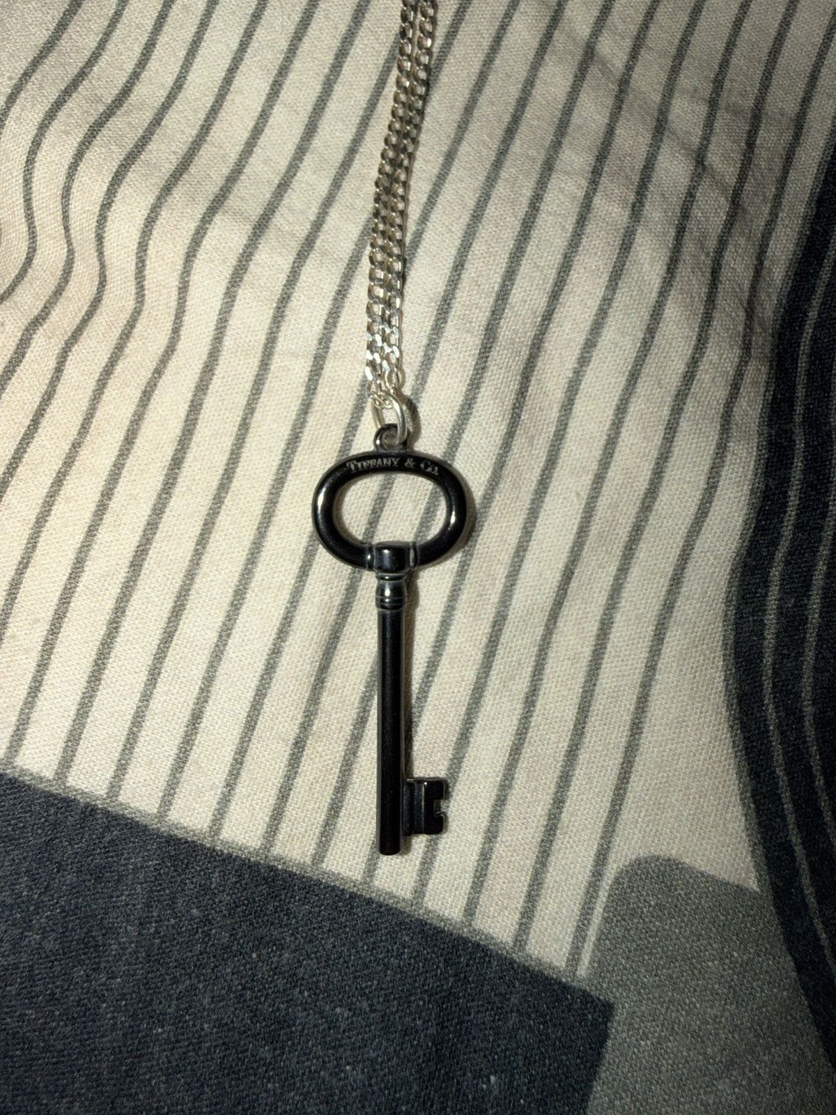 Tiffany & Co. Tiffany & Co. Titanium Oval Key Pendant Size ONE SIZE - 1 Thumbnail