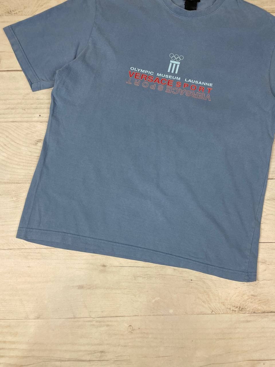 Versace Vintage Versace Sport Olympic Museum Lausanne T Shirt 90s Size US L / EU 52-54 / 3 - 3 Thumbnail