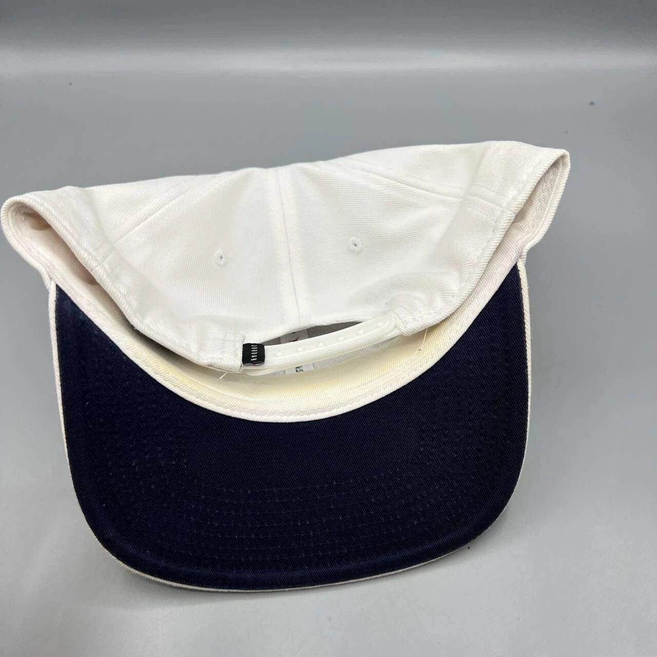 Jordan Brand Air Jordan Hat Men Embroidered Jumpman Snap Back Cap Size ONE SIZE - 4 Thumbnail