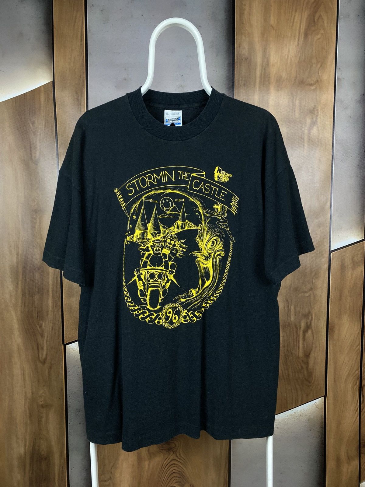 Vintage 🚧Vintage 1996 T-Shirt Stormin The Castle Biker Racing Tee🚧 Size US XL / EU 56 / 4 - 1 Thumbnail